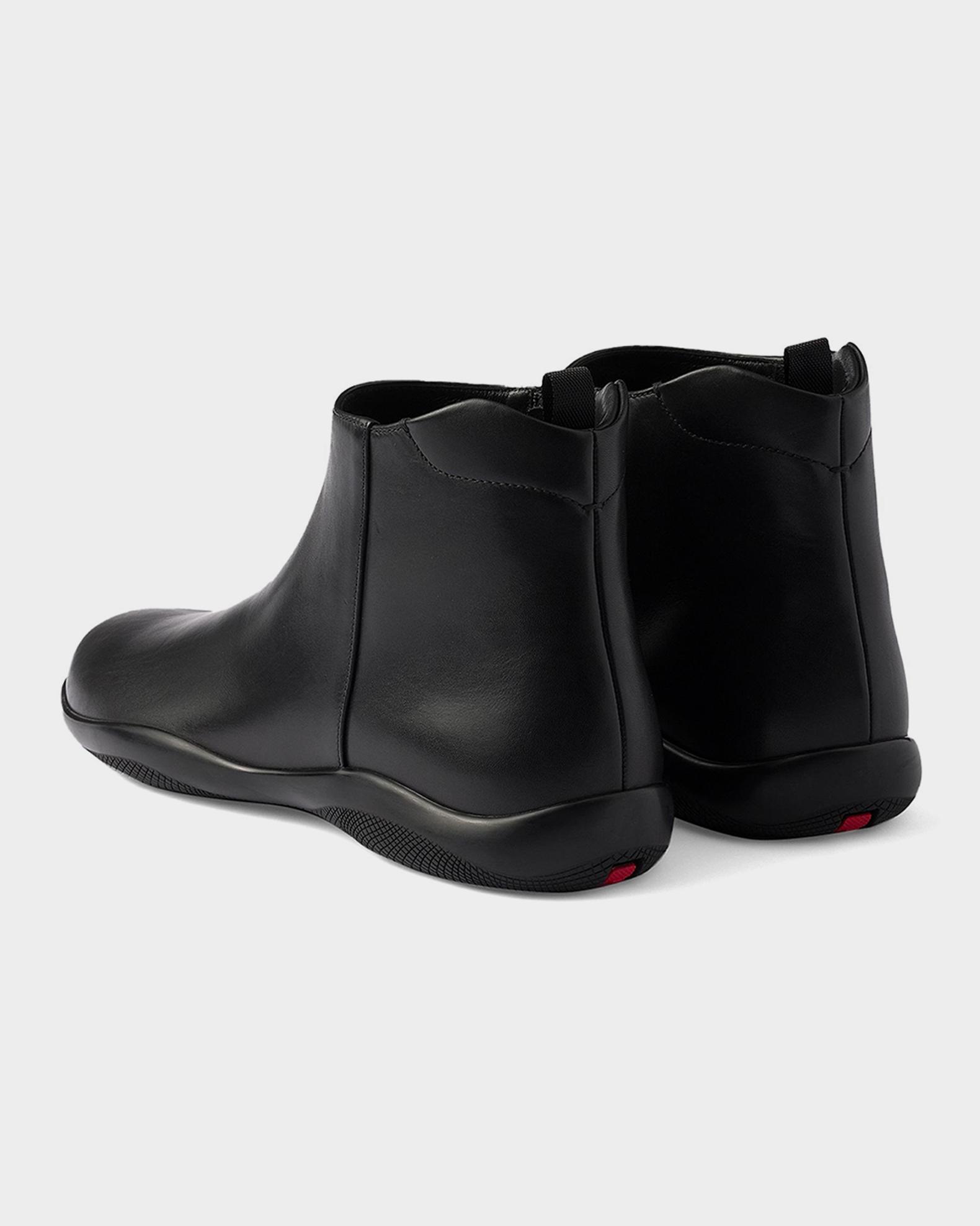 Prada Men's Toblach Leather Ankle Boots | Neiman Marcus