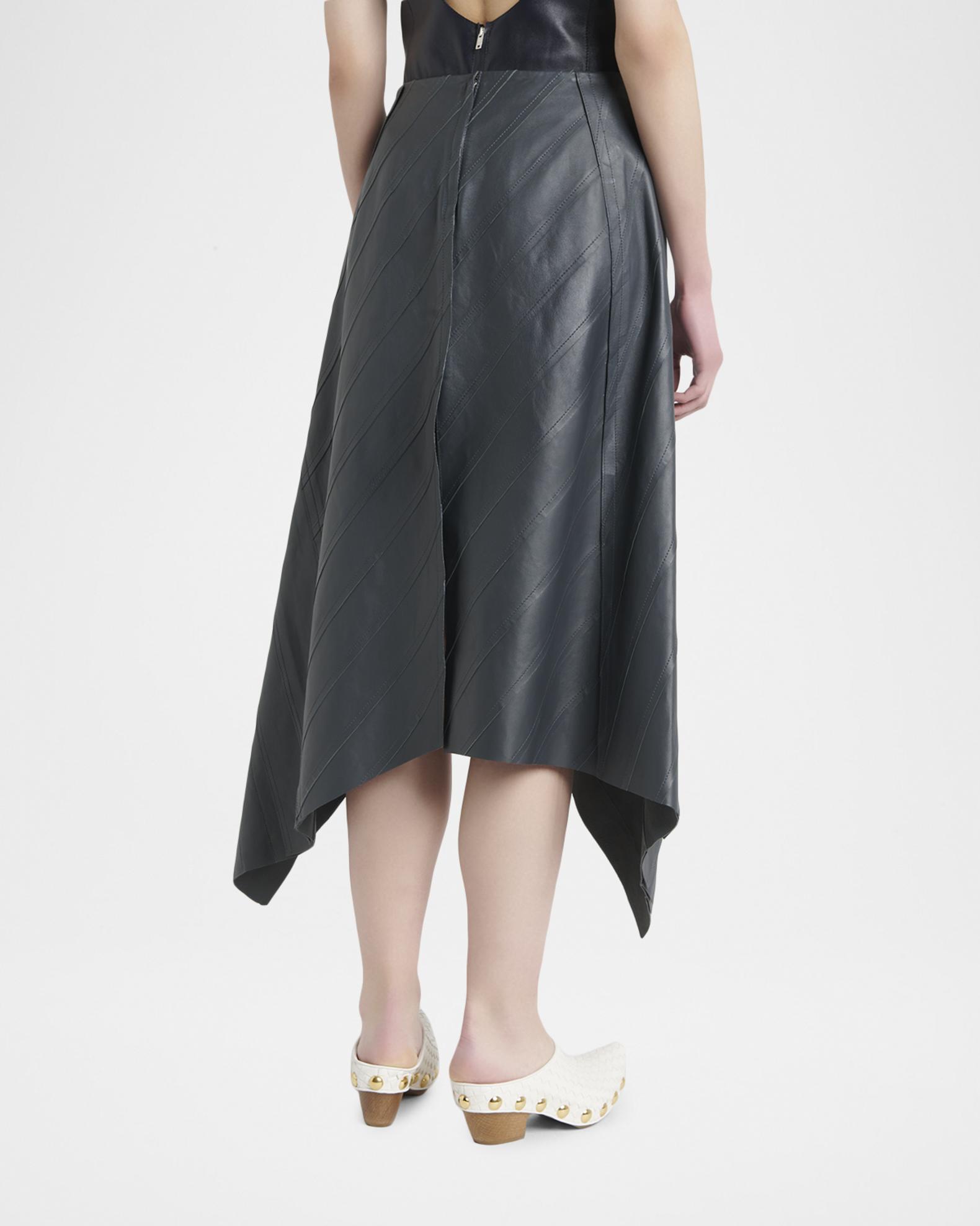BOTTEGA VENETA EU41 LUGカーフスキンレザー本革 約26cm Bottega Veneta Asymmetric Ruffled Leather Midi Skirt | Neiman Marcus