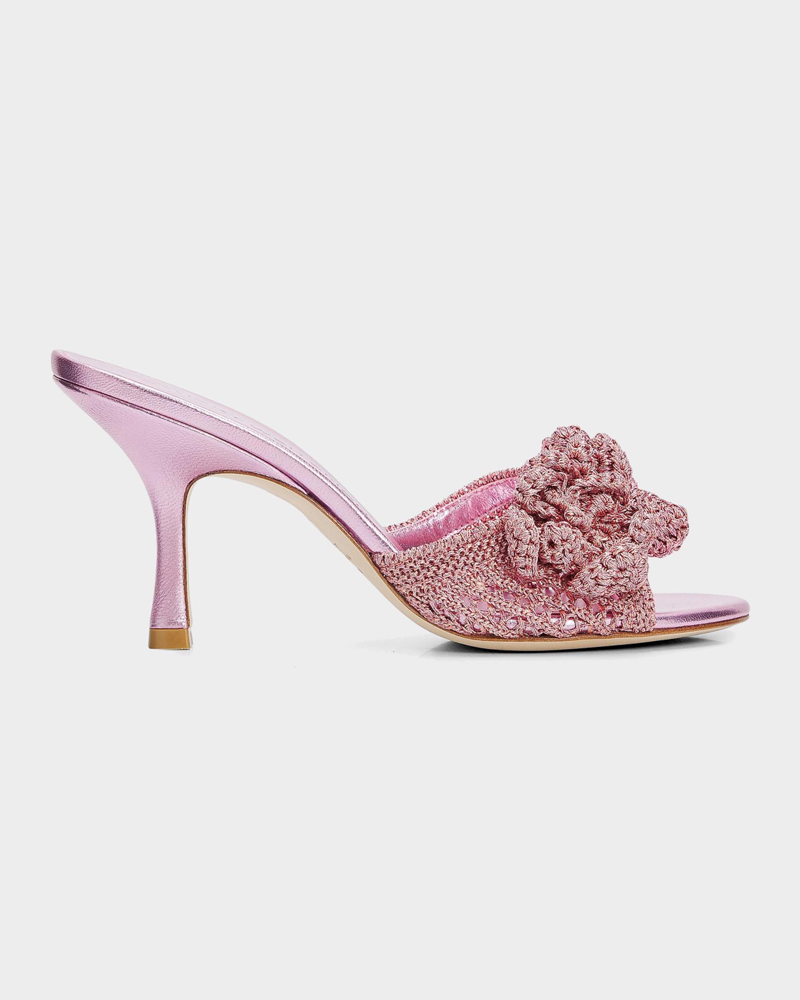 Stuart Weitzman 85mm Lotus Metallic Crochet Slide Sandals | Neiman