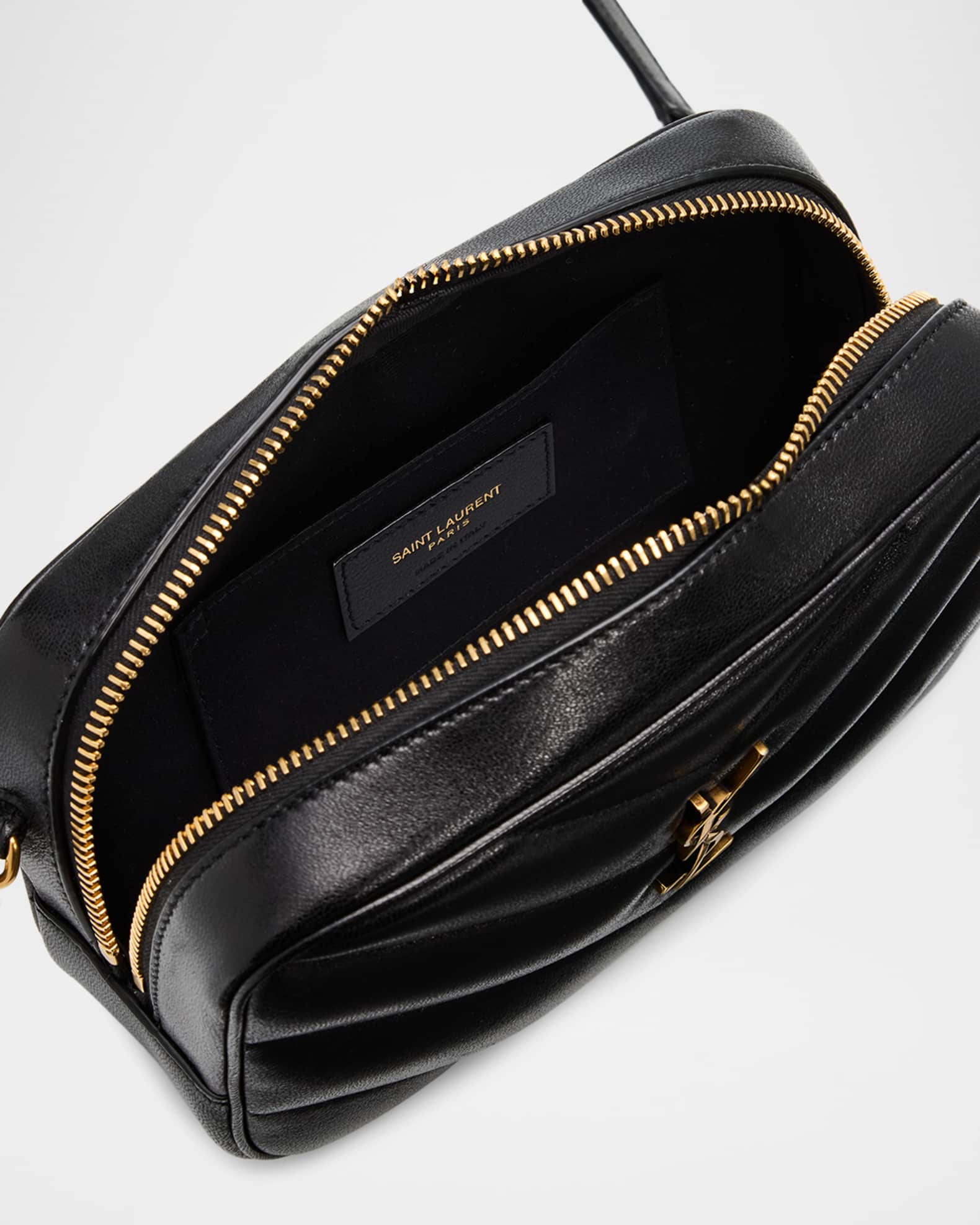 Saint Laurent Loulou cameraショルダーバッグ LOULOU camera bag in MATELASSÉ lambskin in Beige | Saint Laurent