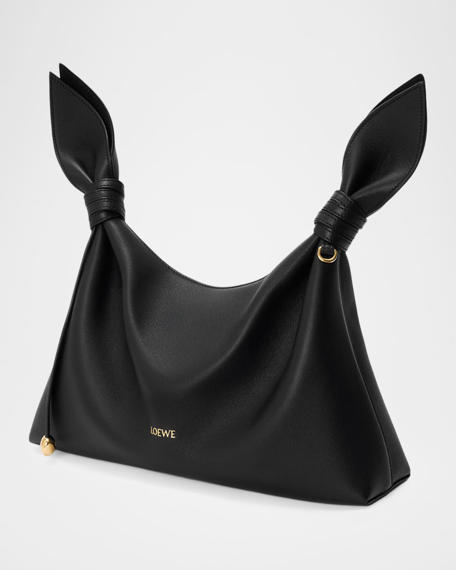 LOEWE ブラック レザー ショルダーバッグ Loewe Scarf Medium Knotted Leather Shoulder Bag | Neiman Marcus