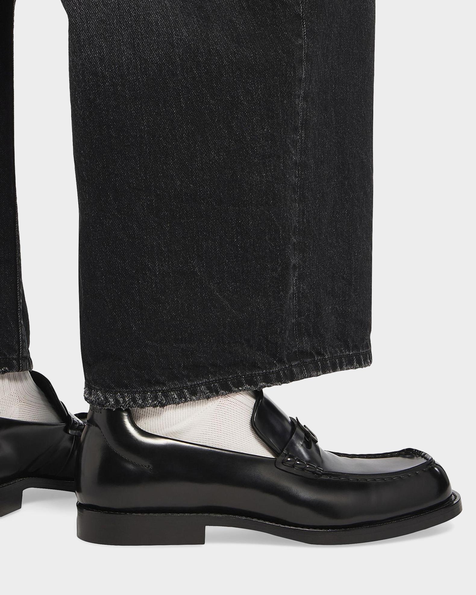 balenciaga cozy bb ローファー Balenciaga Men's Comfy B-Logo Calfskin Penny Loafers | Neiman Marcus