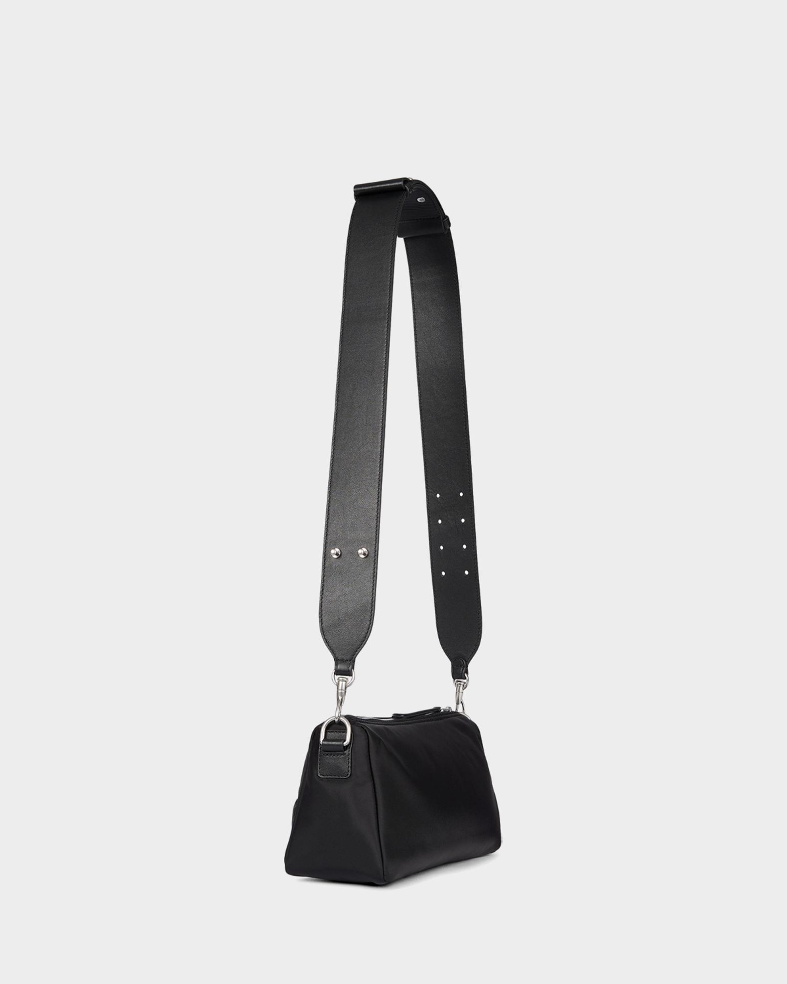 極美品✨AMI ショルダーバッグ スモール ブラック ロゴ ナイロン Ami Paris Logo Crossbody Bag | Neiman Marcus