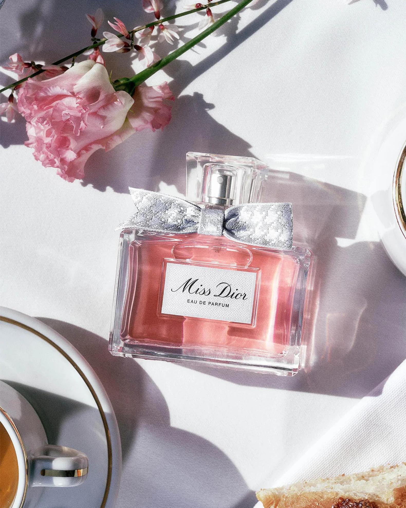 Dior Miss Dior Eau de Parfum, 3.4 oz. | Neiman Marcus
