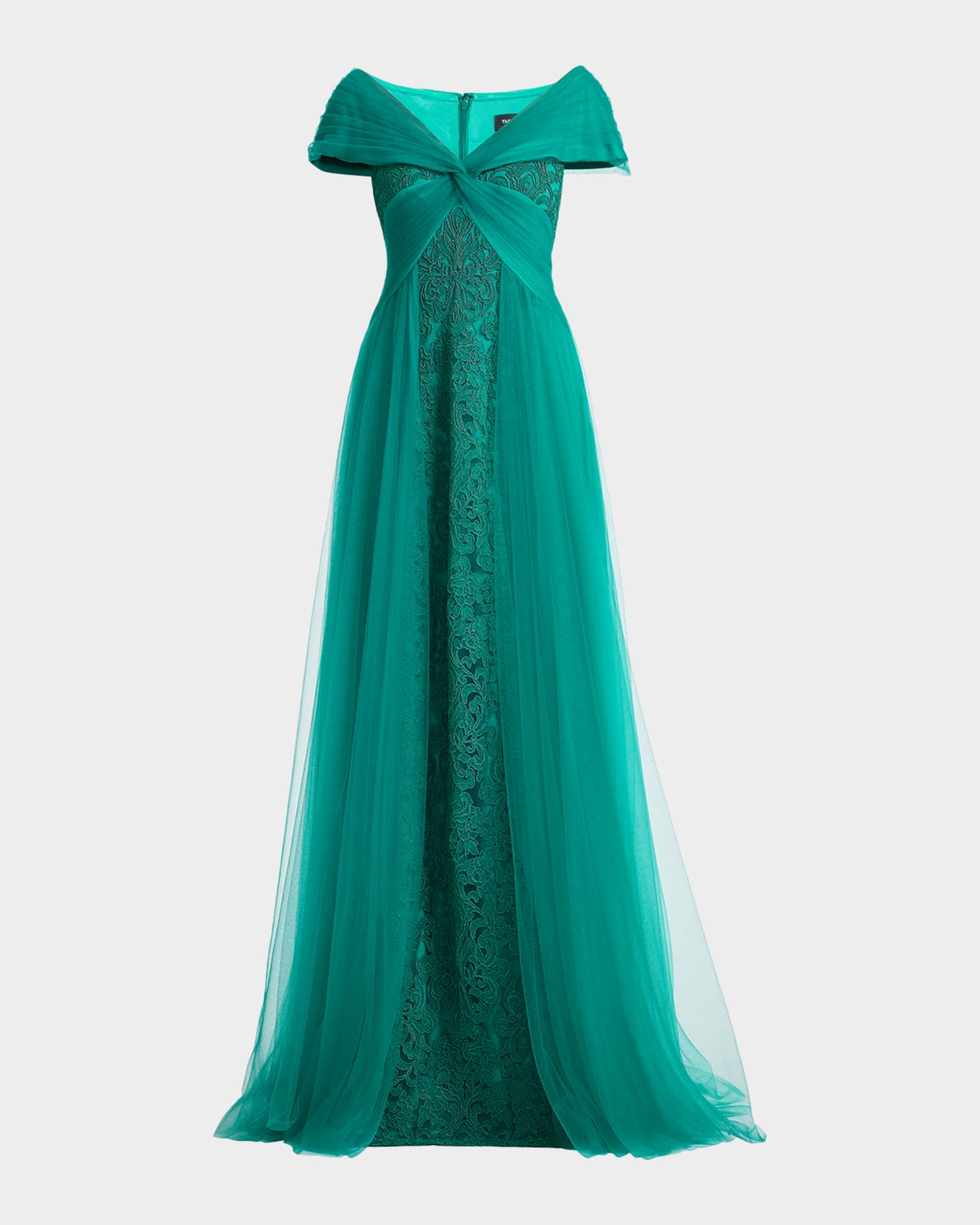 tadashi shoji evening dress CFC24324L no matter her size or shape Tadashi Shoji Women's Boleyn Portrait