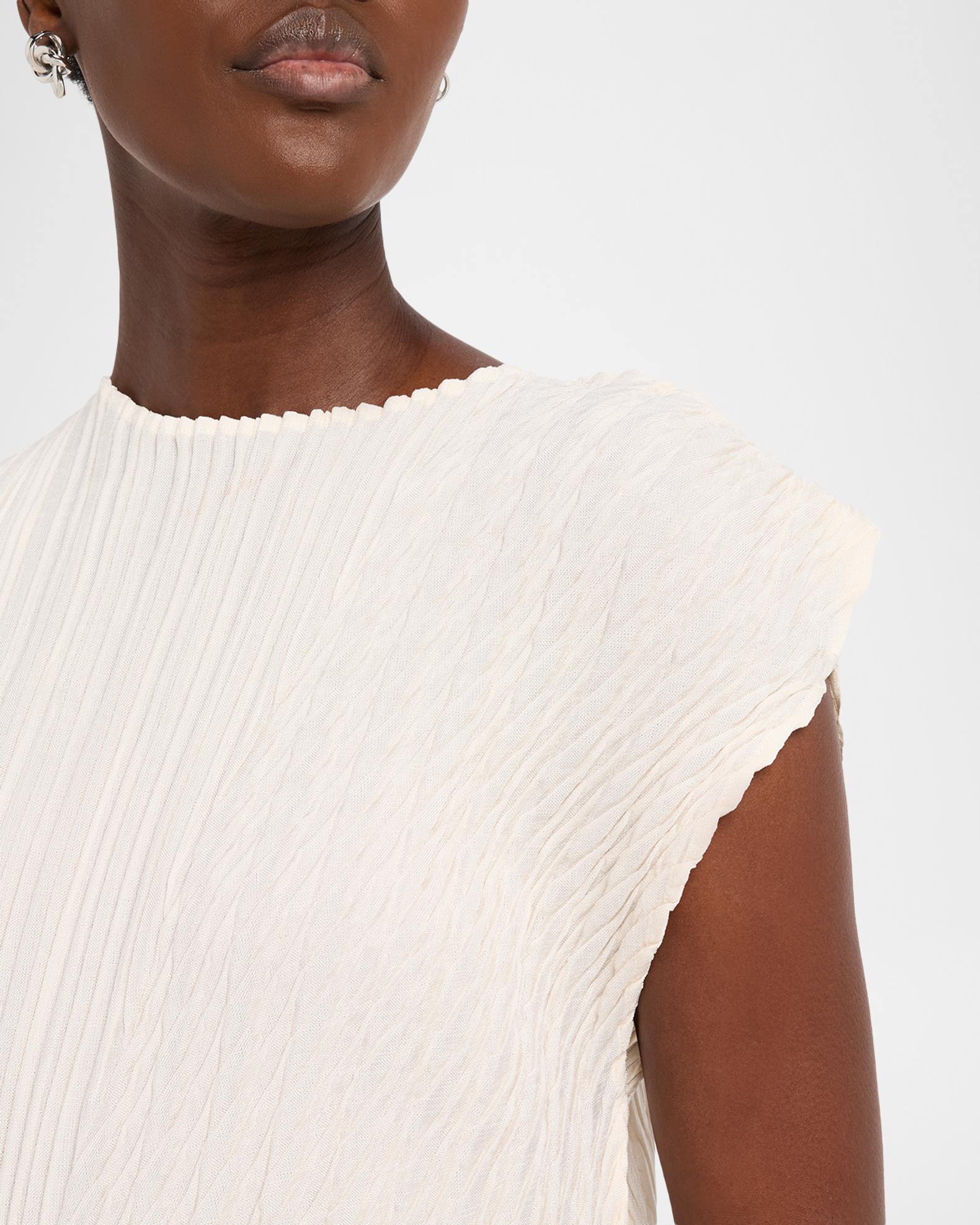 2026FW ISSEY MIYAKE UNFURLING PLEATS白 Issey Miyake Unfurling Pleats Sleeveless Asymmetric Top | Neiman