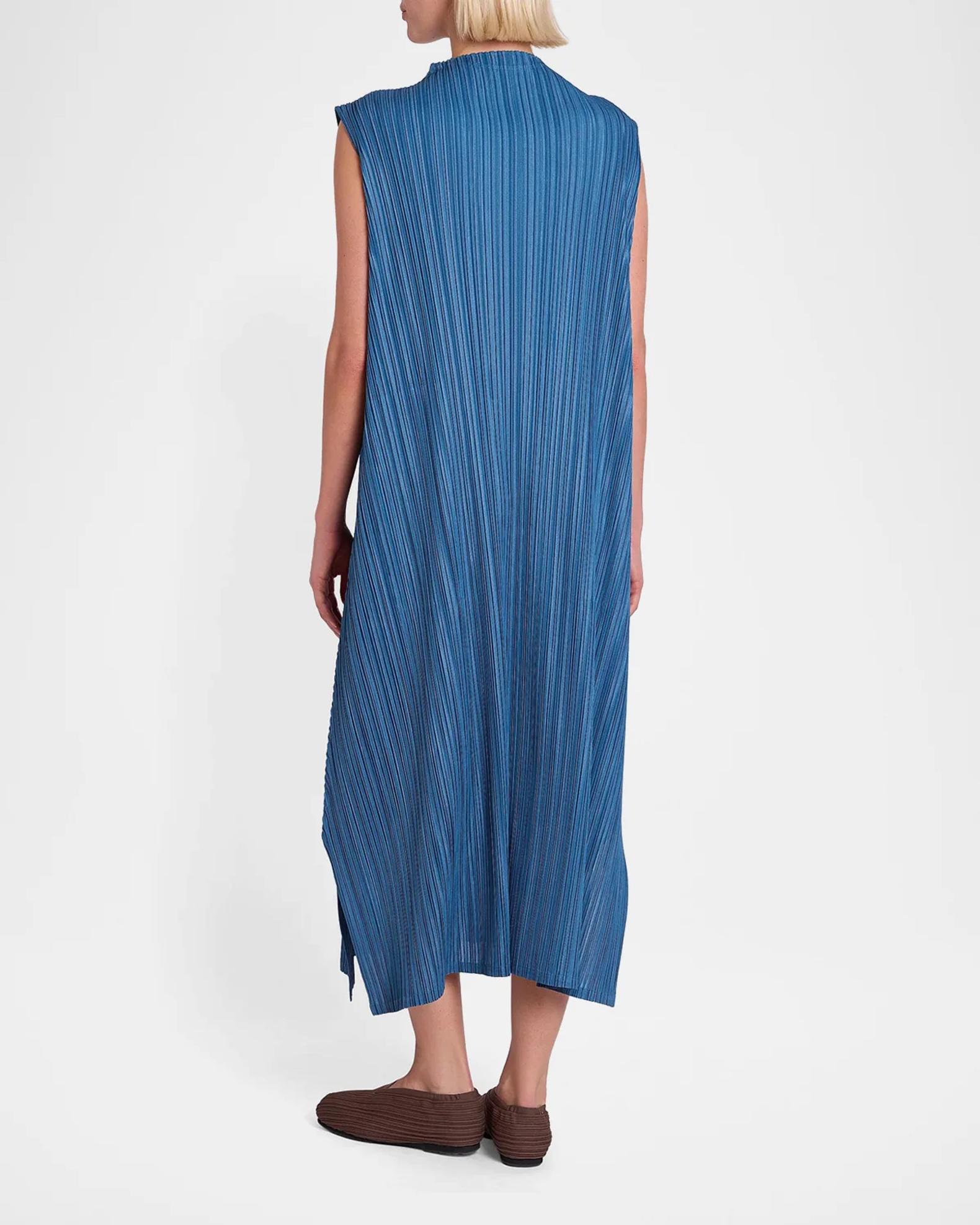 ワンピース PLEATS PLEASE ISSEY MIYAKE MELLOW PLEATS Issey Miyake Mellow Pleats Midi Dress | Neiman Marcus