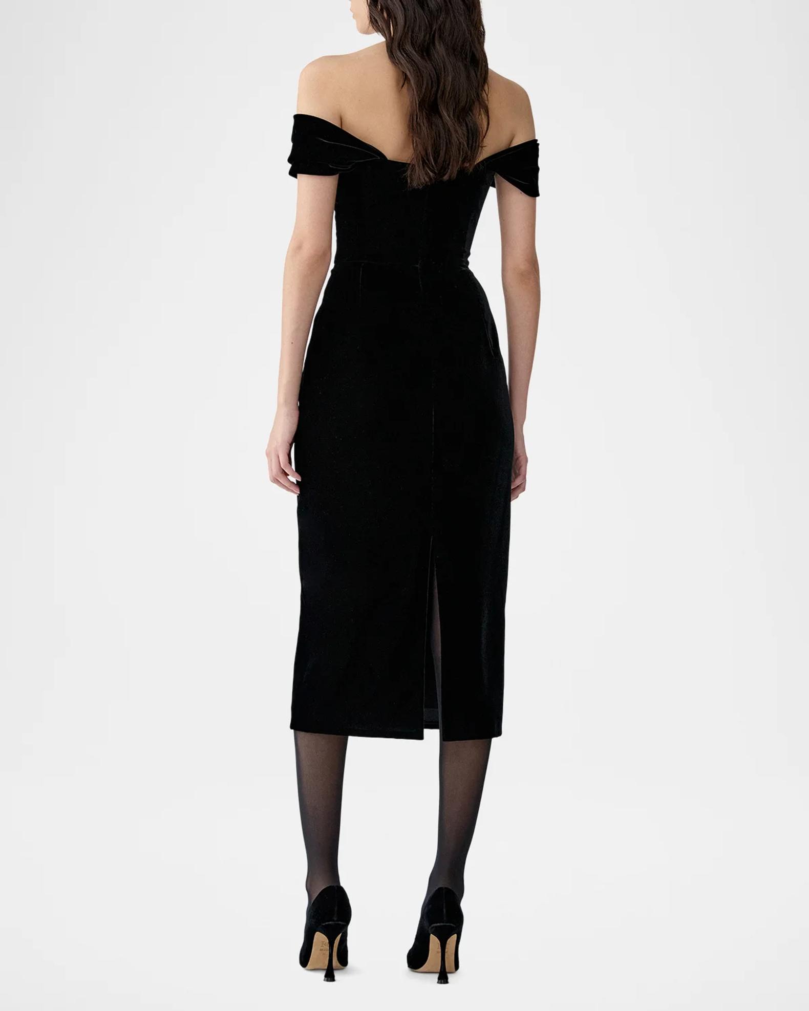 women's born famous off-the-shoulder velvet holiday dress Carolina Herrera Off-Shoulder Midi Type_Wood
