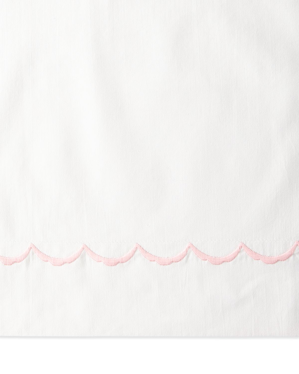 Matouk Scallop Embroidered 350 Thread Count Flat Sheet