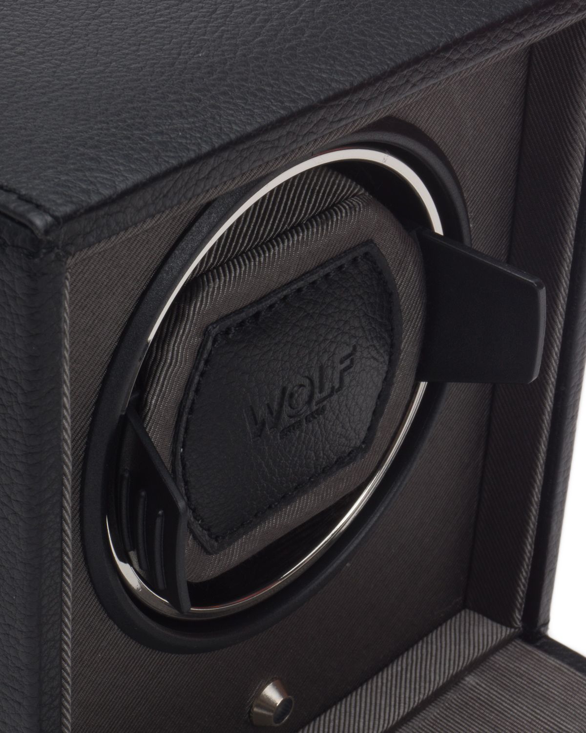 WOLF Cub Watch Winder with Cover