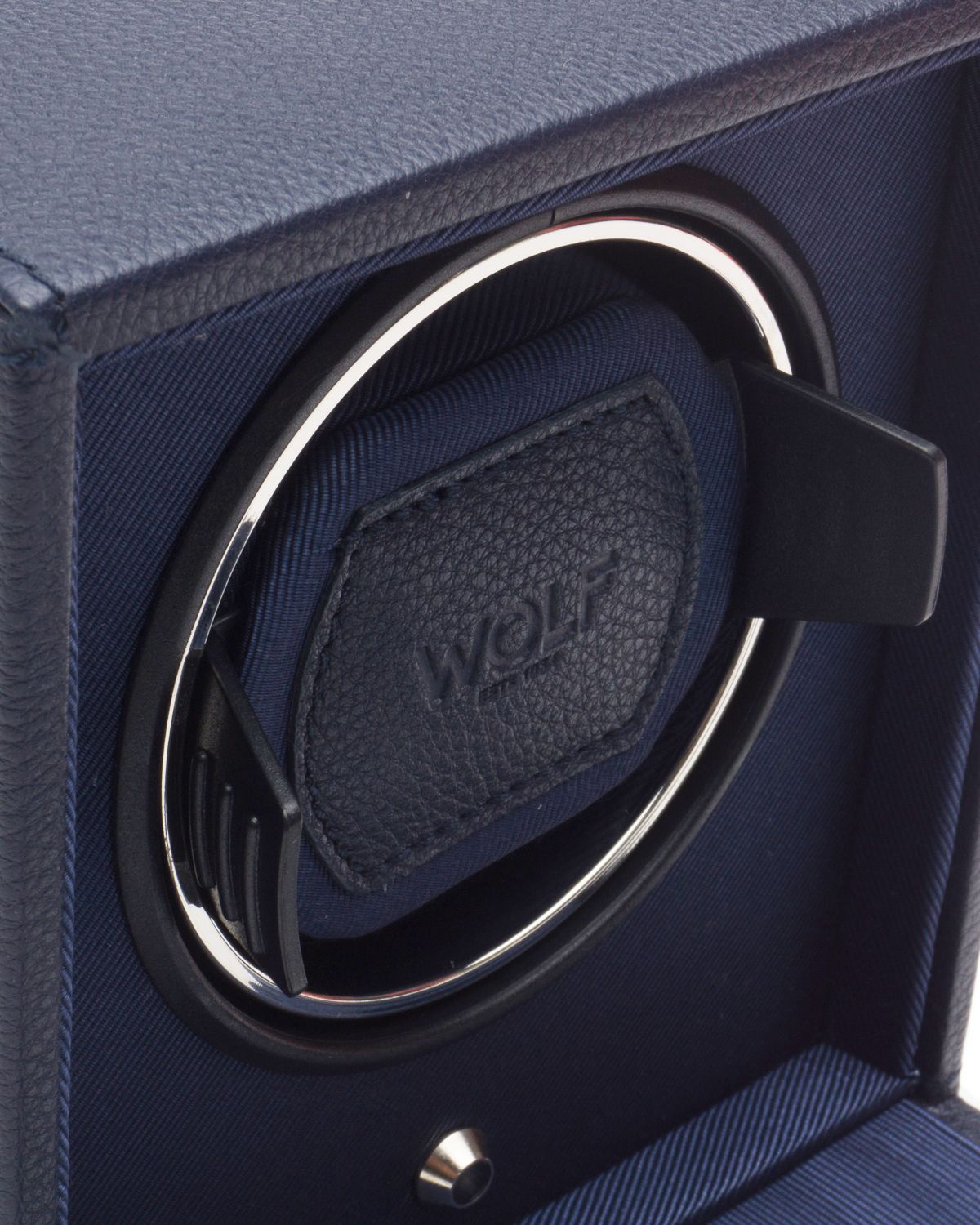 WOLF Cub Watch Winder with Cover