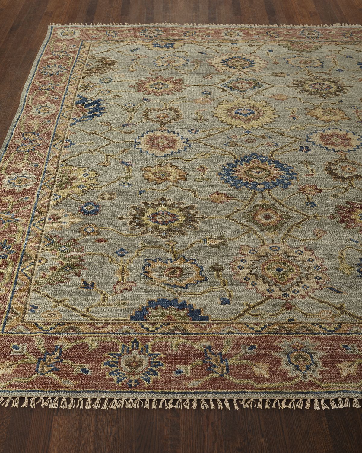 Safavieh Addington Hand-Knotted Rug