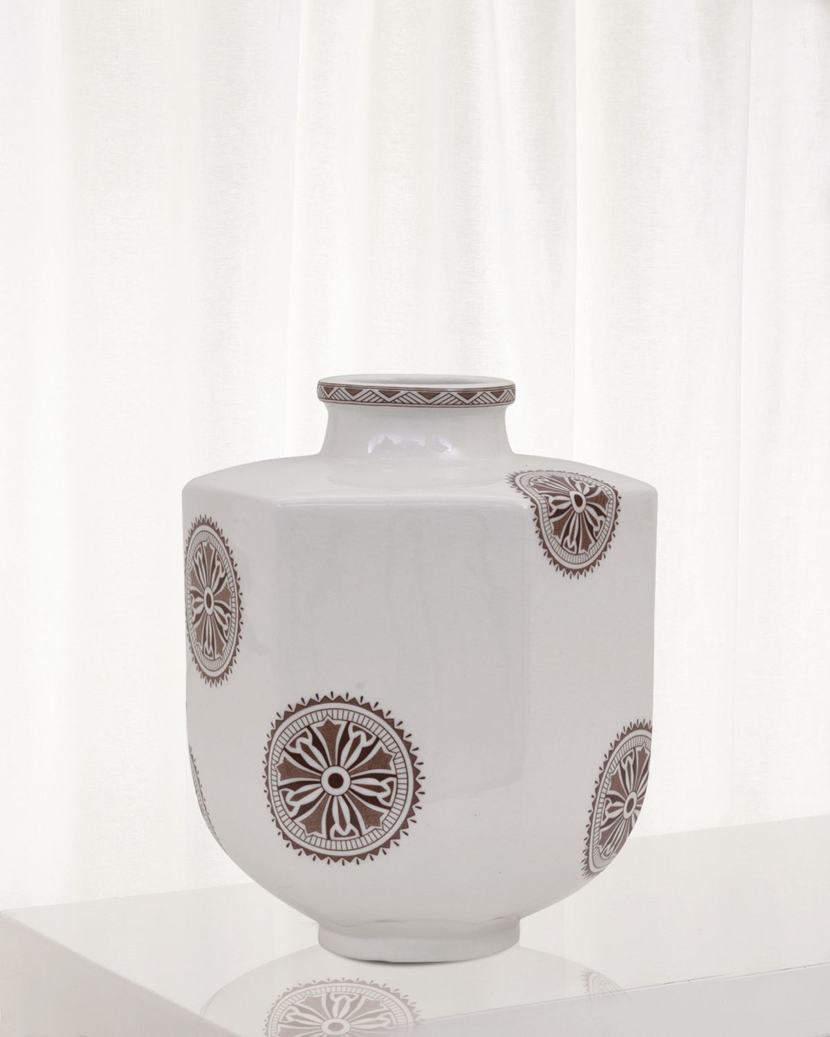 Port 68 Temba Small Vase, Brown | Thumbnail 6 Port 68 Temba Small Vase, Brown | Thumbnail 6