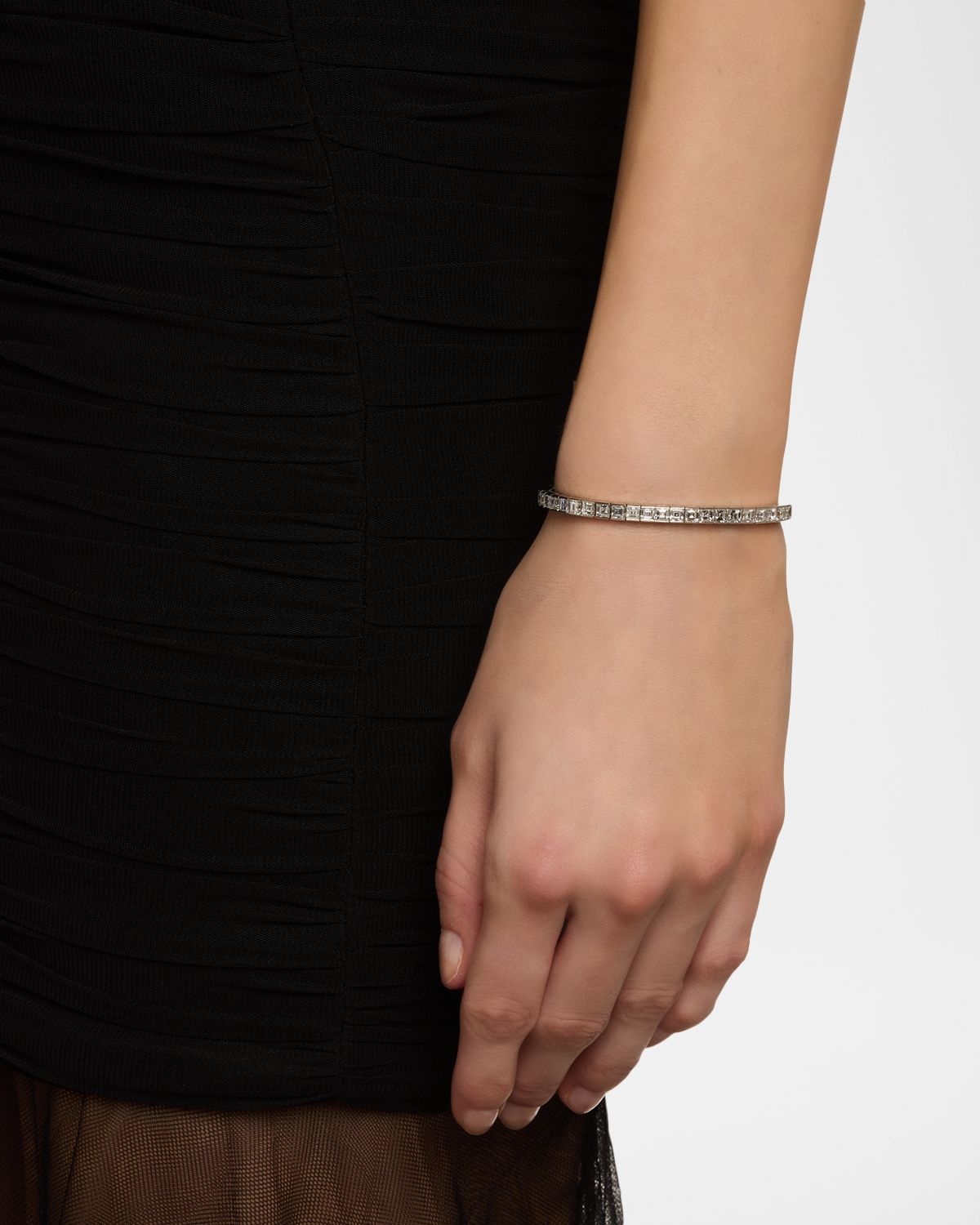 NM Estate Estate Durland Platinum Square Diamond Channel Set Bracelet