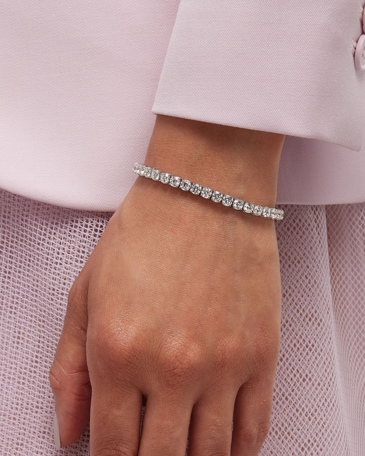 Neiman Marcus Diamonds 18K White Gold FG-SI1 Diamond Tennis Bracelet, 13.2tcw, 7"L