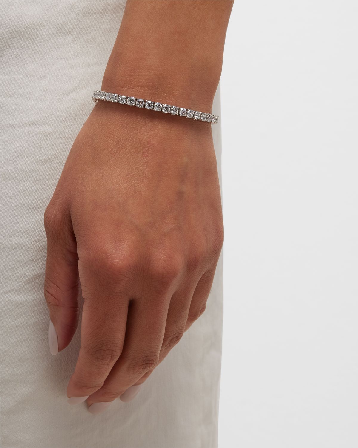 Neiman Marcus Diamonds 18K White Gold FG-SI1 Diamond Tennis Bracelet, 10.6tcw, 7"L