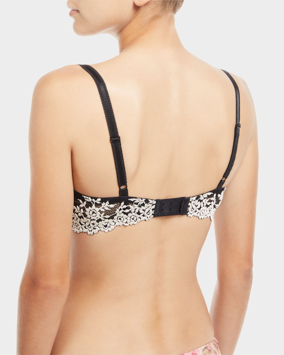 Wacoal Embrace Lace Contour Bra
