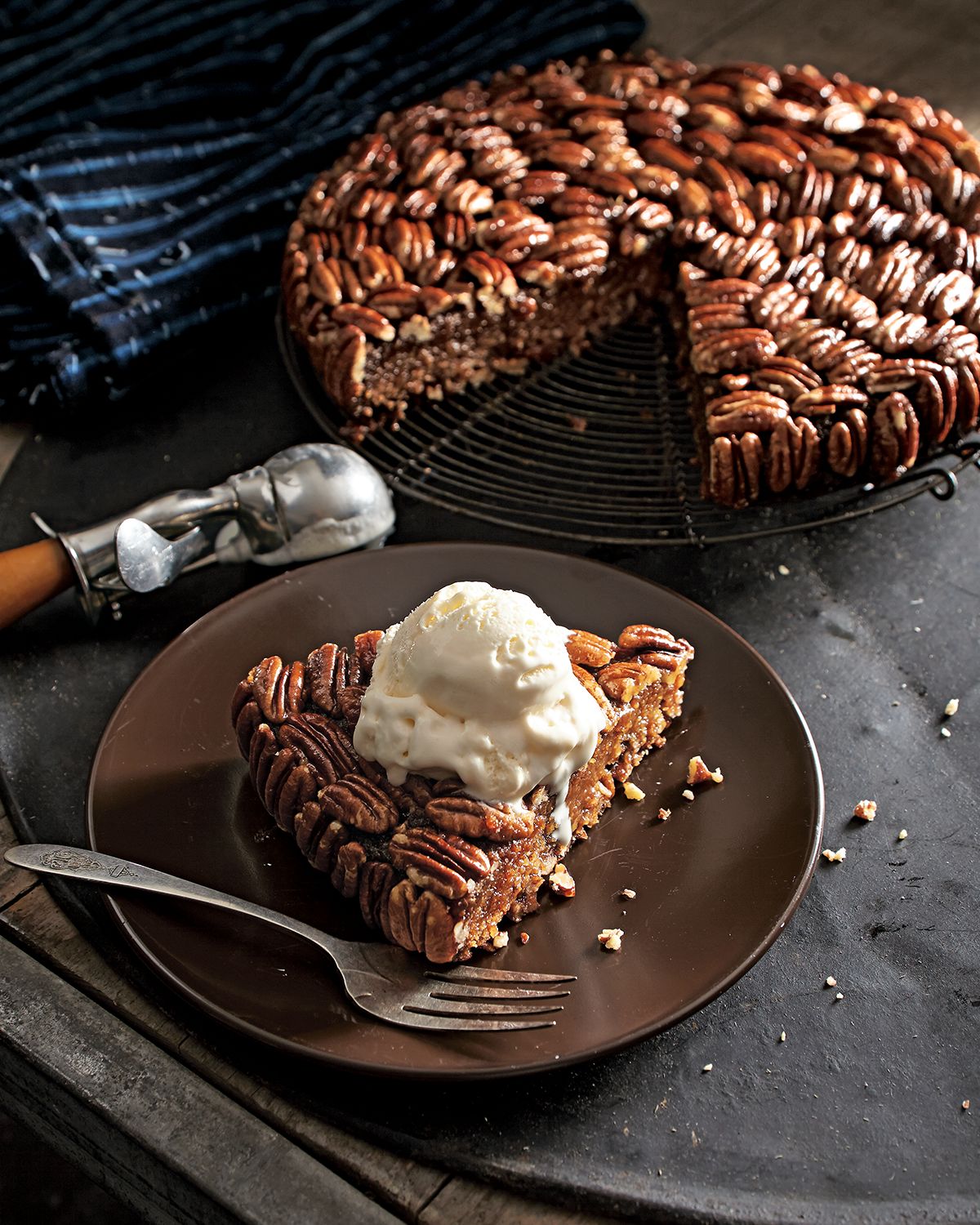Gaido 's Gaido 's Famous Pecan Pie, For 12 People