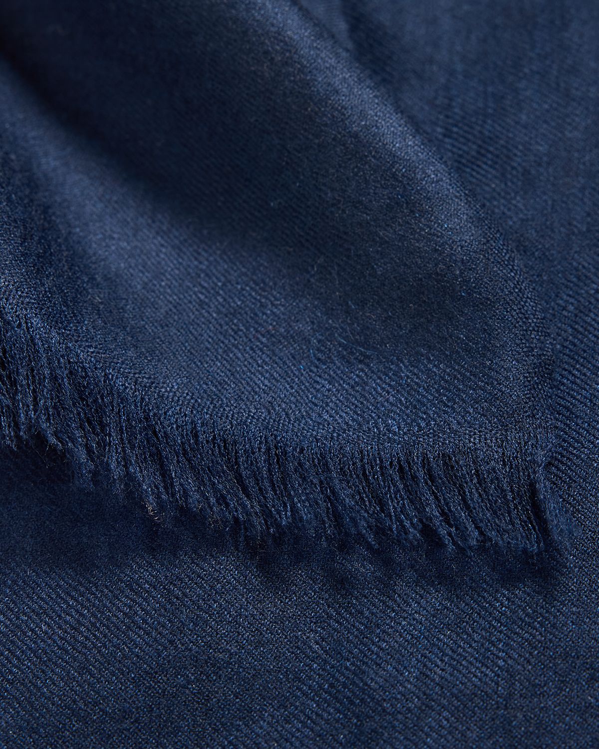 Sofia Cashmere Lightweight Cashmere Scarf | Thumbnail 5