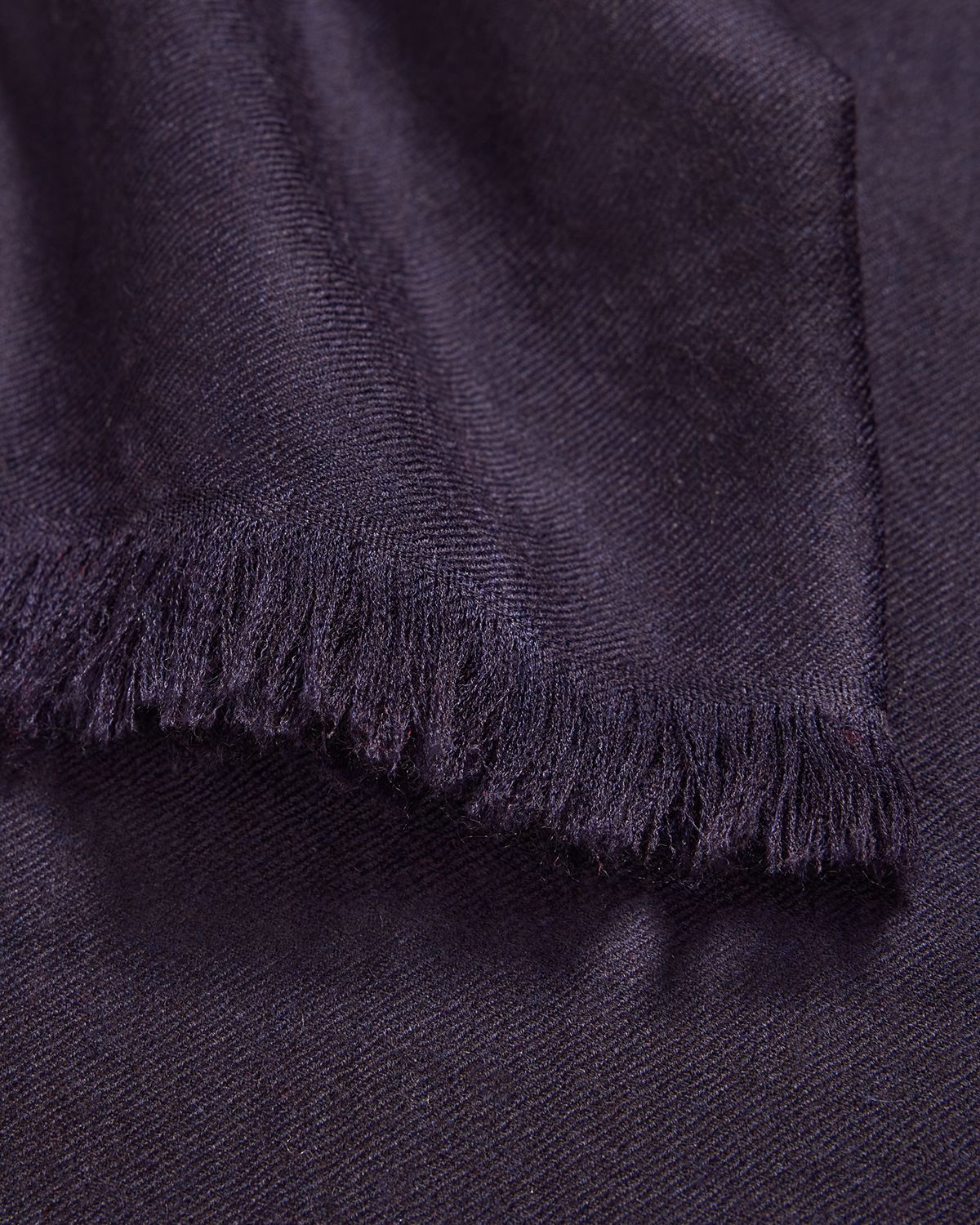 Sofia Cashmere Lightweight Cashmere Scarf | Thumbnail 5 Sofia Cashmere Lightweight Cashmere Scarf | Thumbnail 5