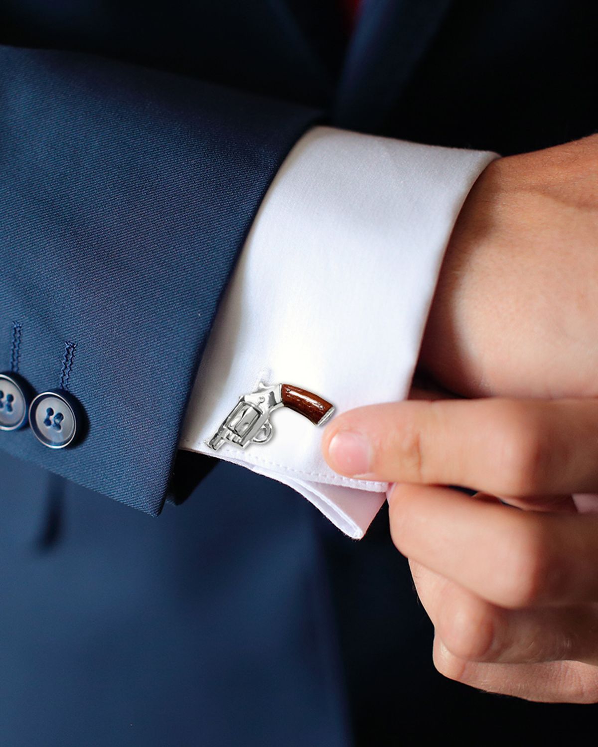Jan Leslie Men 's Gun and Bullet Cufflinks