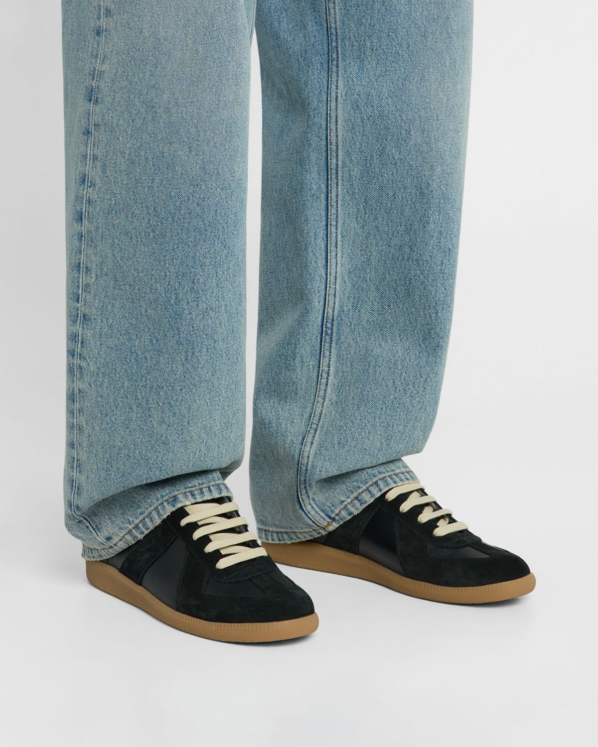 Maison Margiela Men 's Replica Leather Low-Top Sneakers