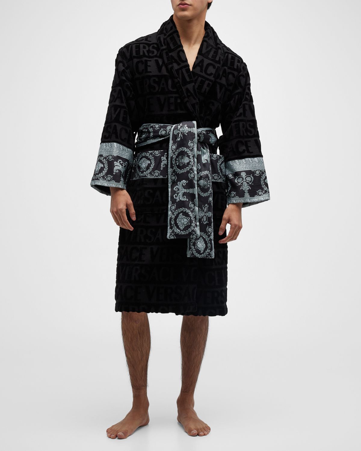 Versace Unisex Barocco Sleeve Robe | Thumbnail 7 Versace Unisex Barocco Sleeve Robe | Thumbnail 7