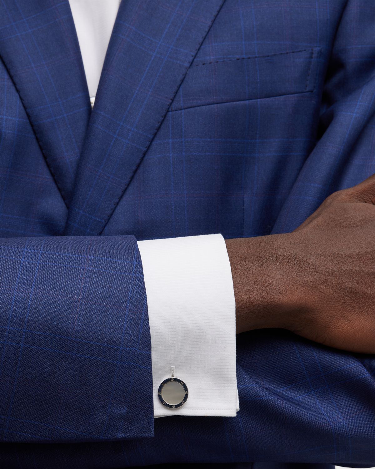 Jan Leslie Round Mother-of-Pearl Cuff Links