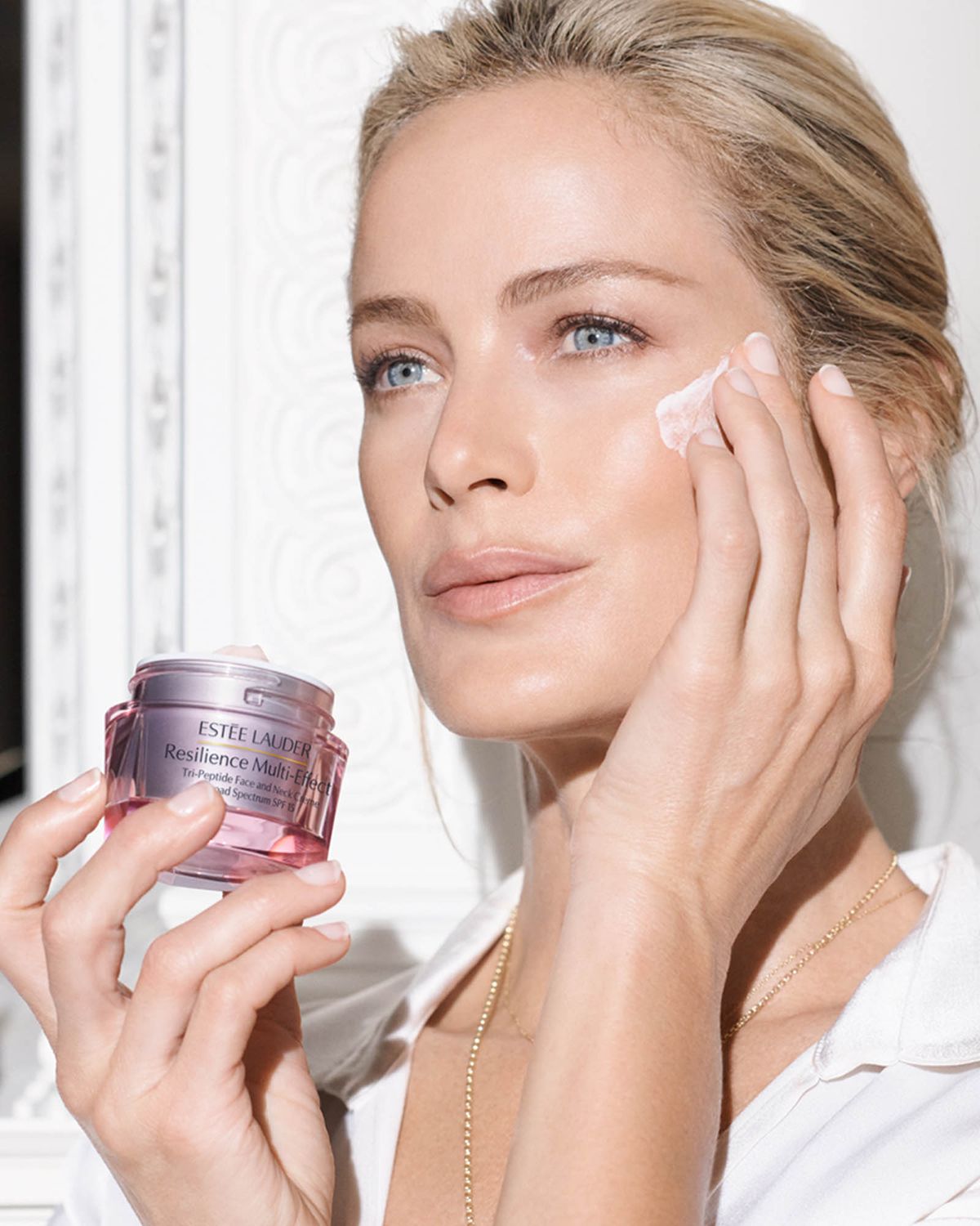 Estee Lauder Resilience Multi-Effect Tri-Peptide Face & Neck Cream Moisturizer SPF 15 for Dry Skin