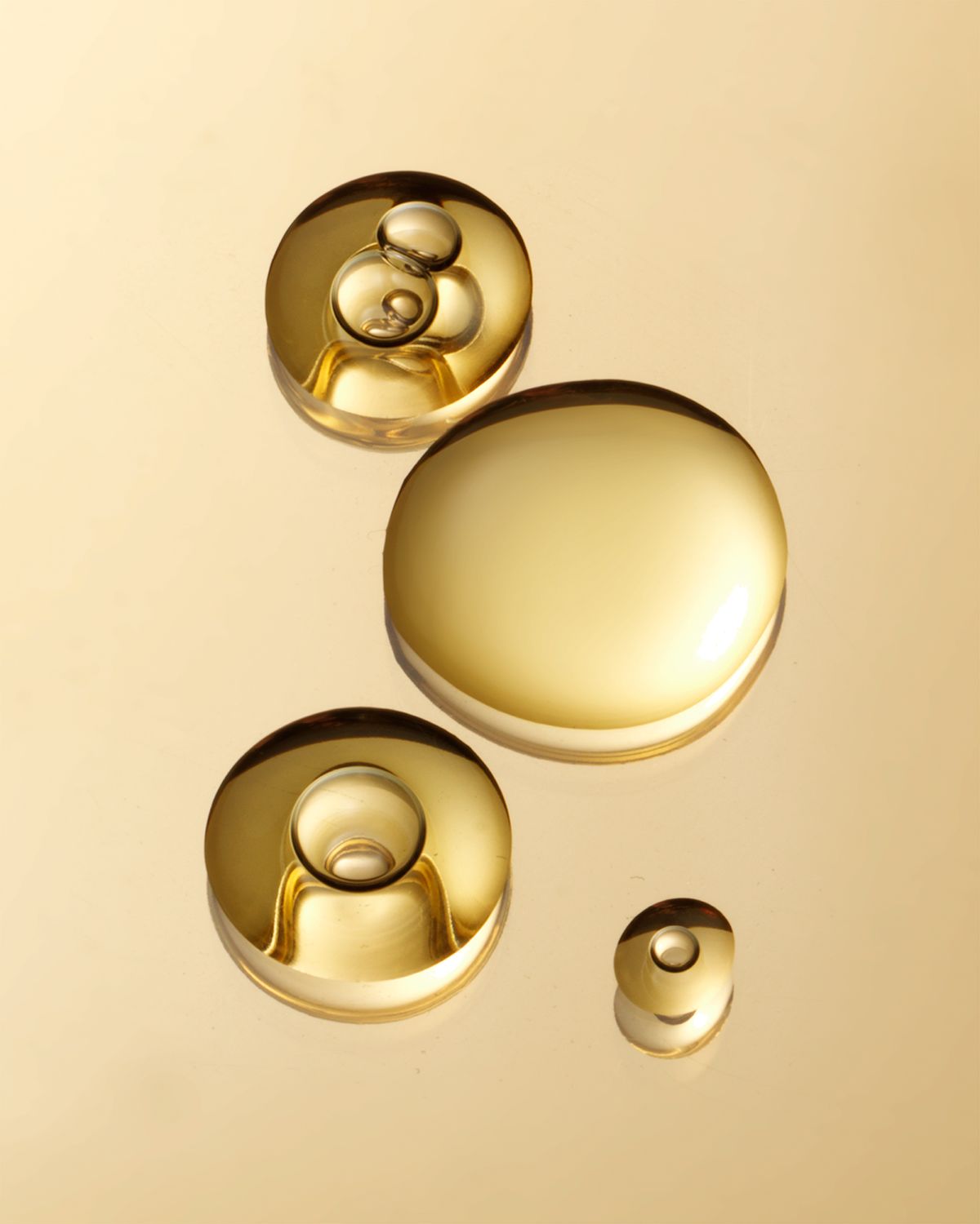 Eve Lom Time Retreat Radiance Essence, 5 oz.