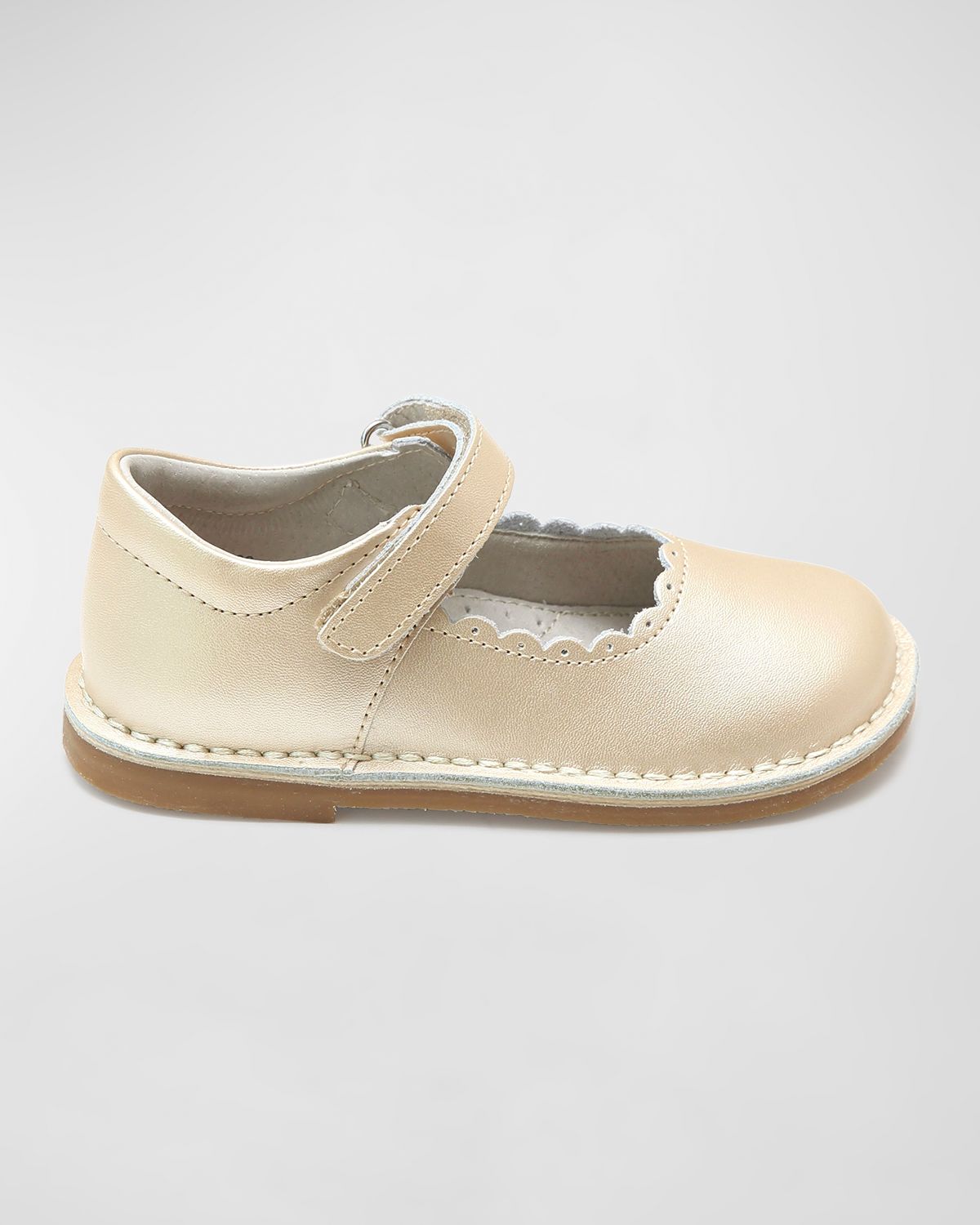 L 'Amour Shoes Girl 's Caitlin Scalloped Mary Jane, Toddler/Kids