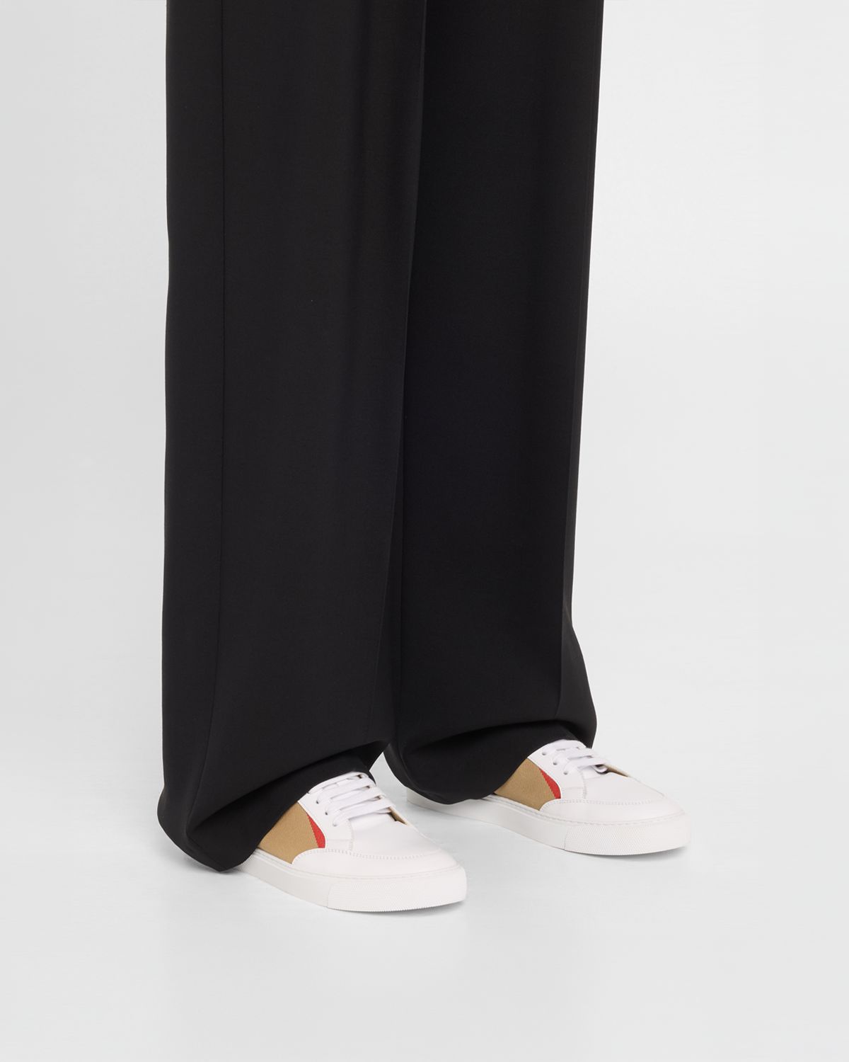 Burberry Salmond Check Leather Low-Top Sneakers