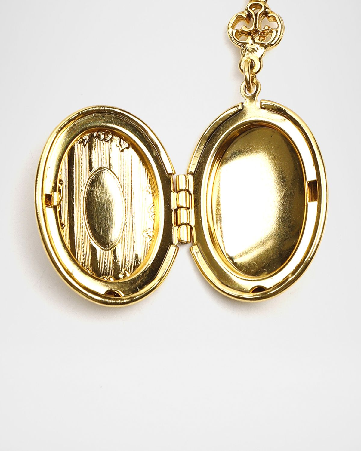 Ben-Amun Oval Locket Necklace