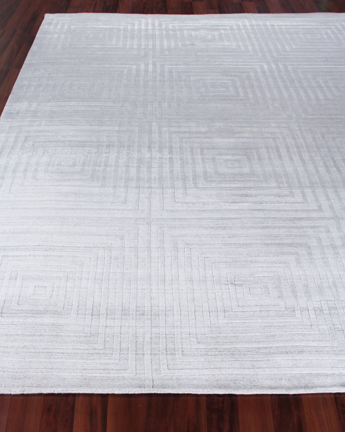 Exquisite Rugs Portlyn Hand-Loomed Rug | Thumbnail 5