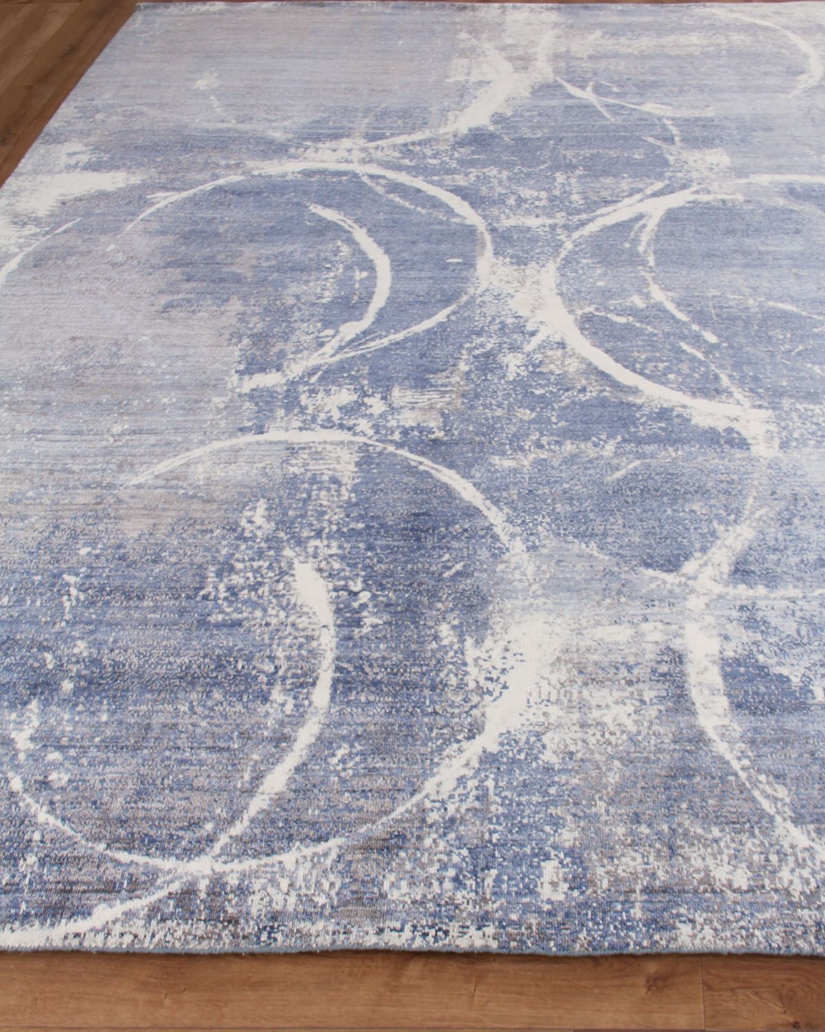 Exquisite Rugs Montclair Hand-Knotted Silk Rug | Thumbnail 5