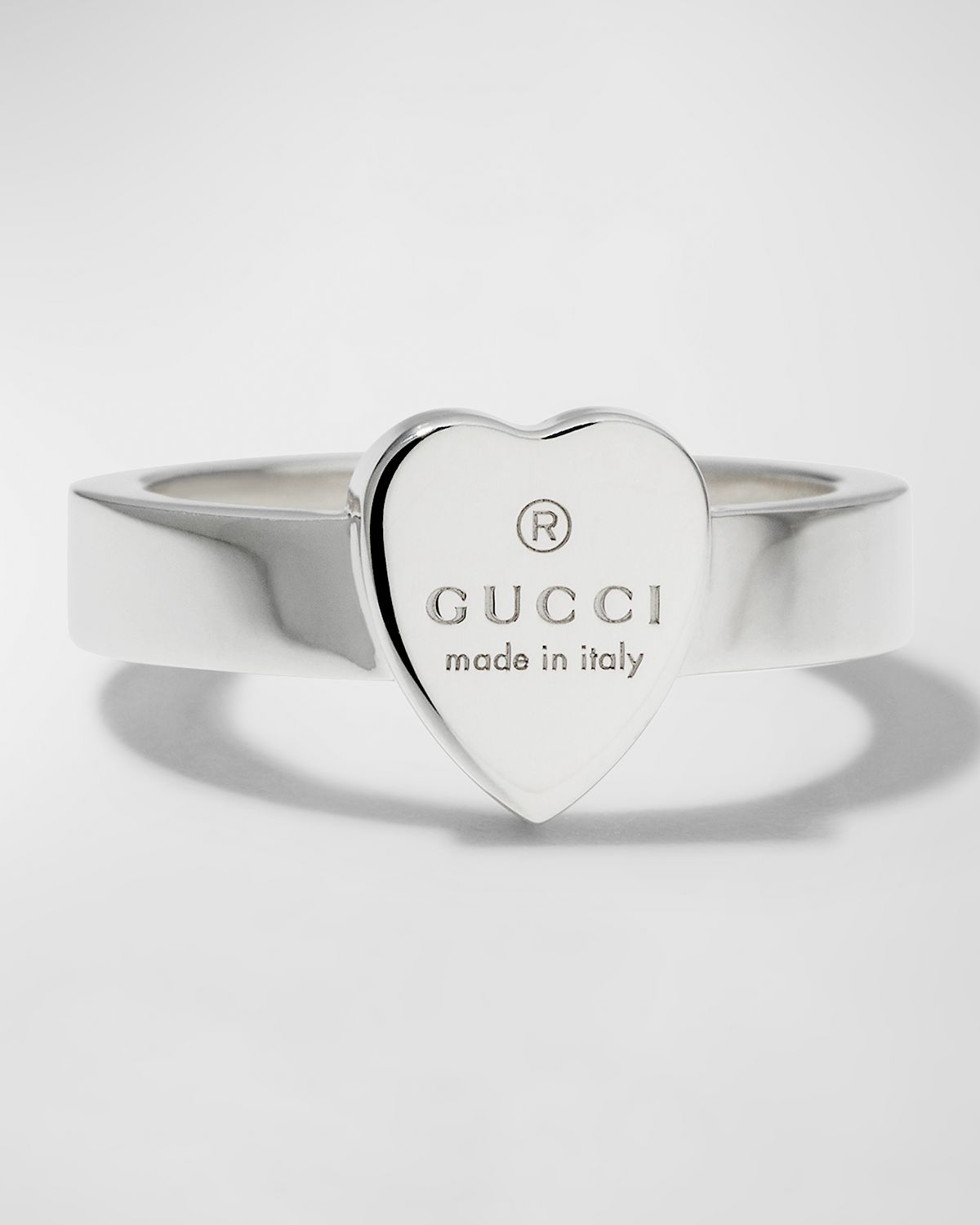 Gucci Engraved Heart Trademark Ring
