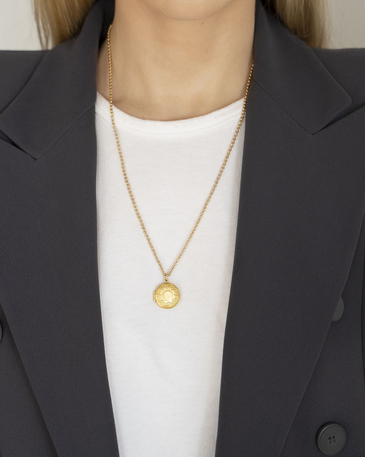 Ben-Amun Round Locket Necklace