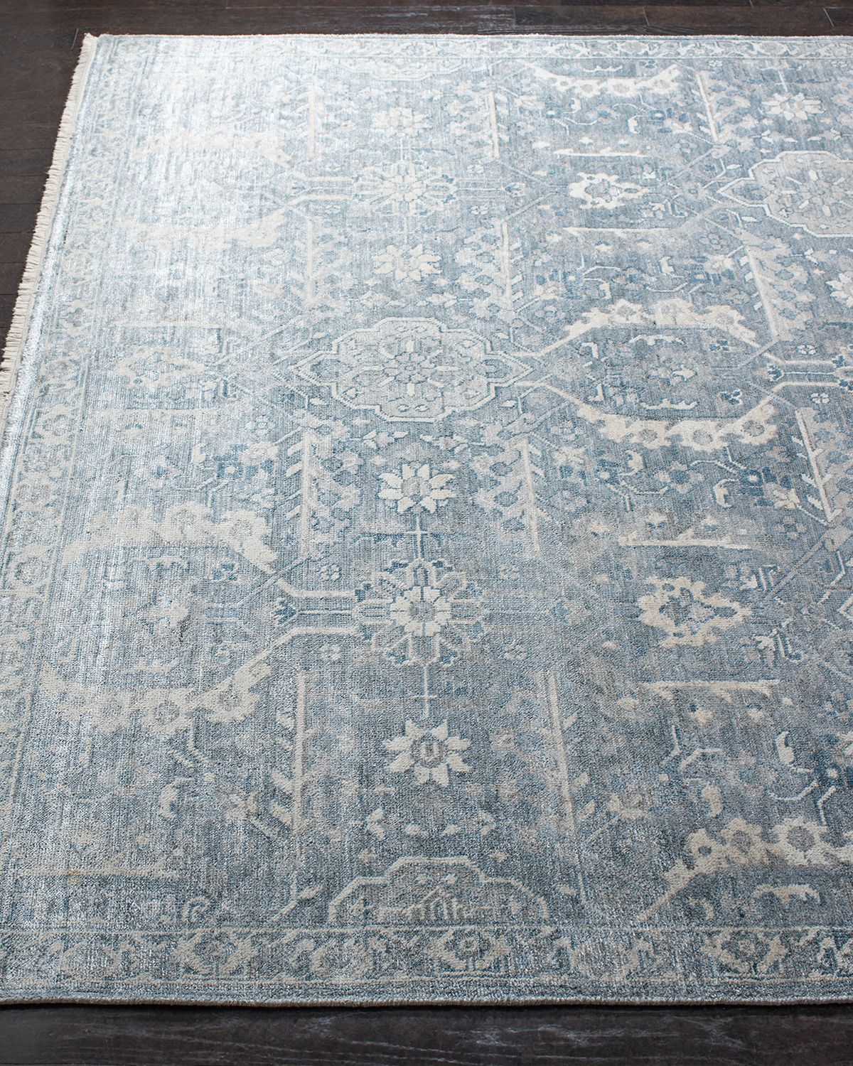 Safavieh Fanwsley Hand-Knotted Rug