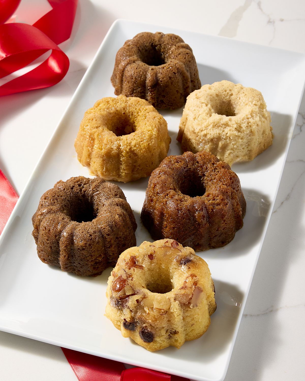 Neiman Marcus Holiday 6-Pack Liquor Cake Sampler