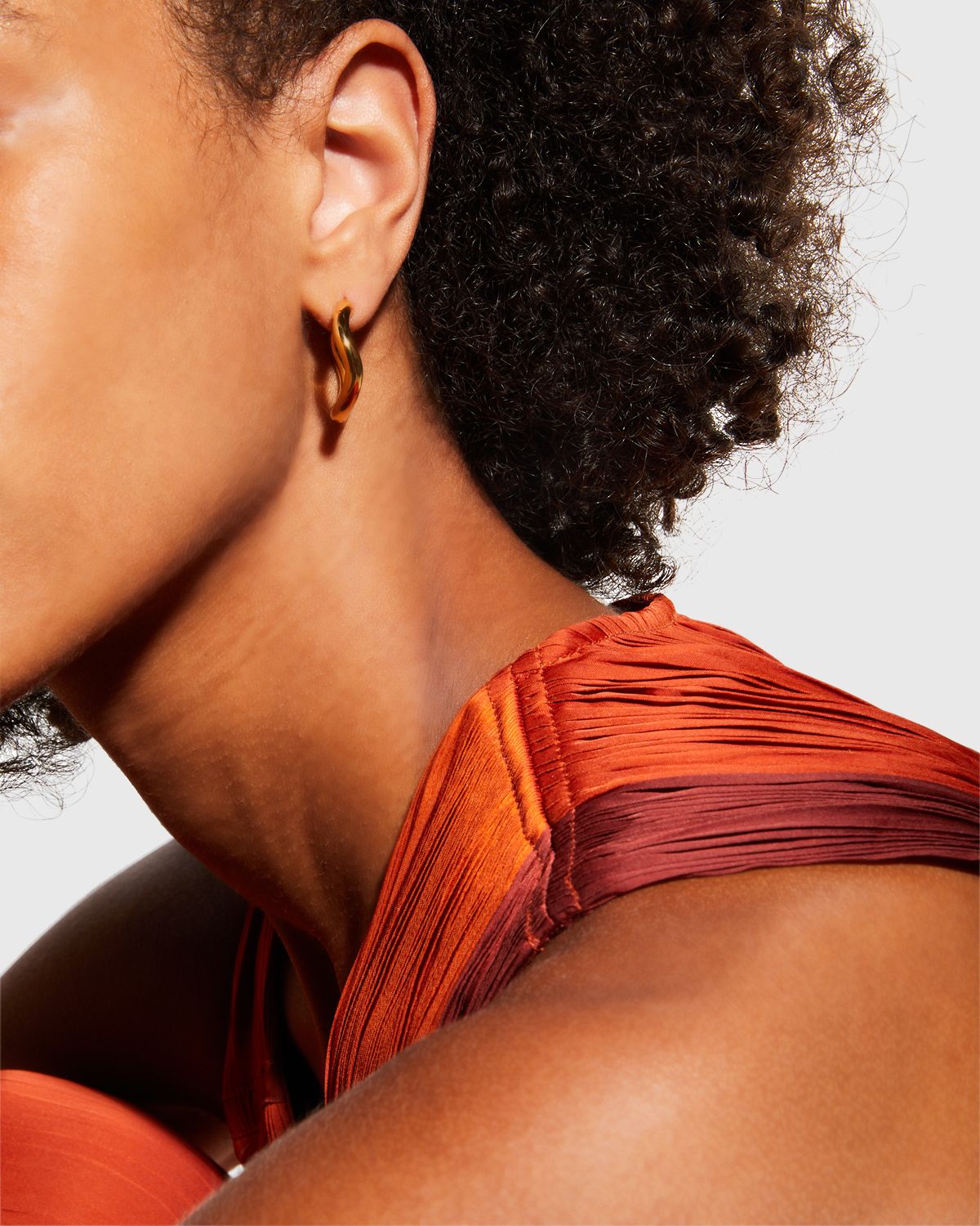 Charlotte Chesnais Maxi Wave Hoop Earrings in Gold Vermeil