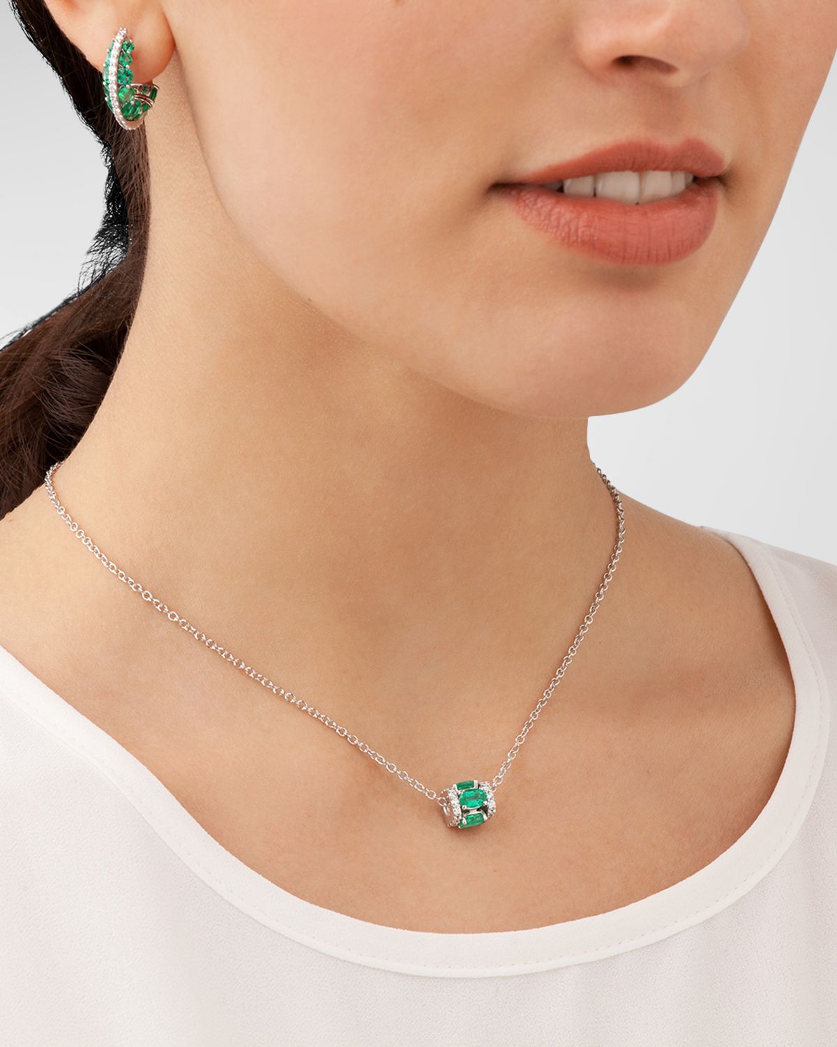 Miseno Procida 18K White Gold Emerald and Diamond Pendant Necklace
