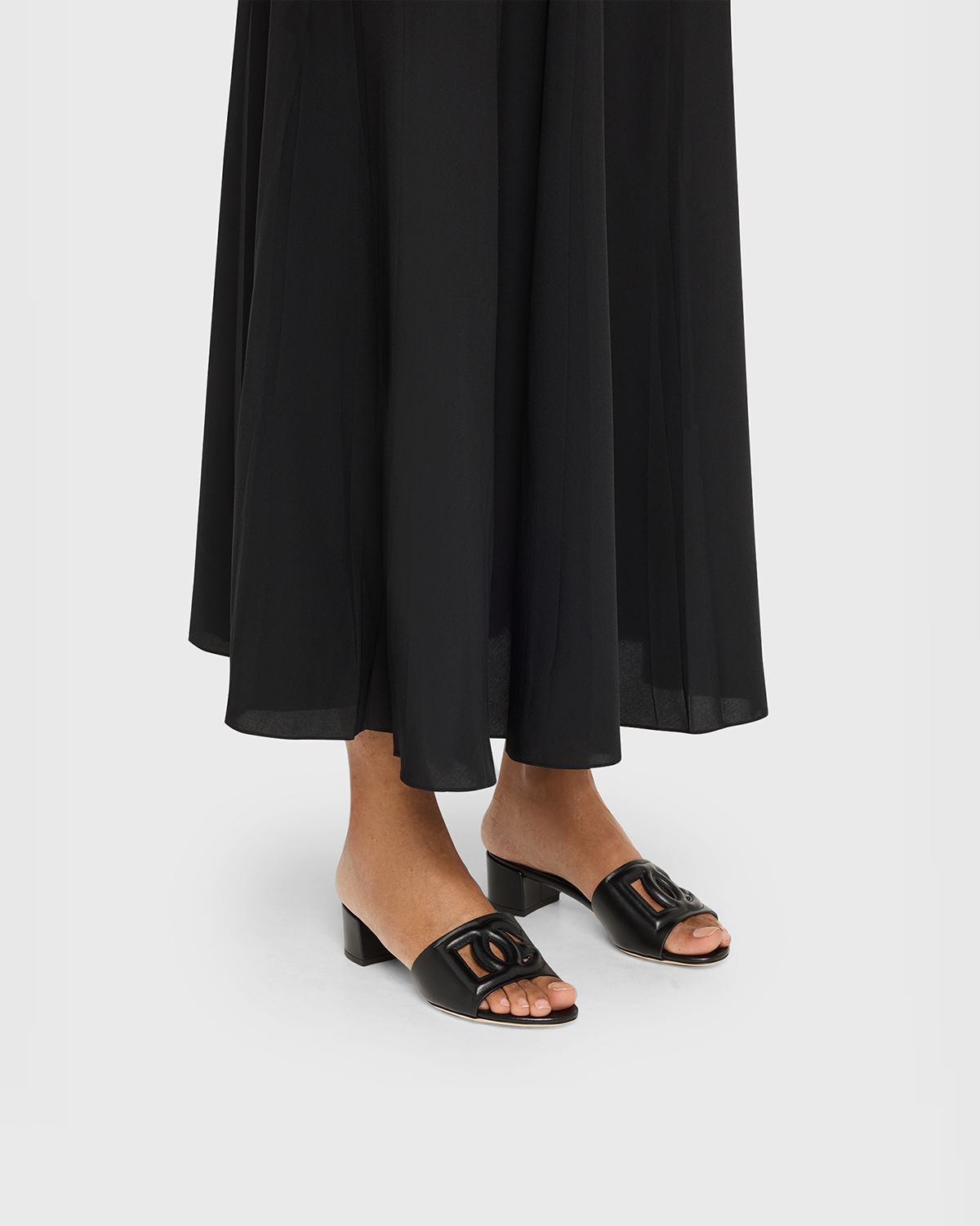 Dolce & Gabbana 40mm DG Cutout Leather Slide