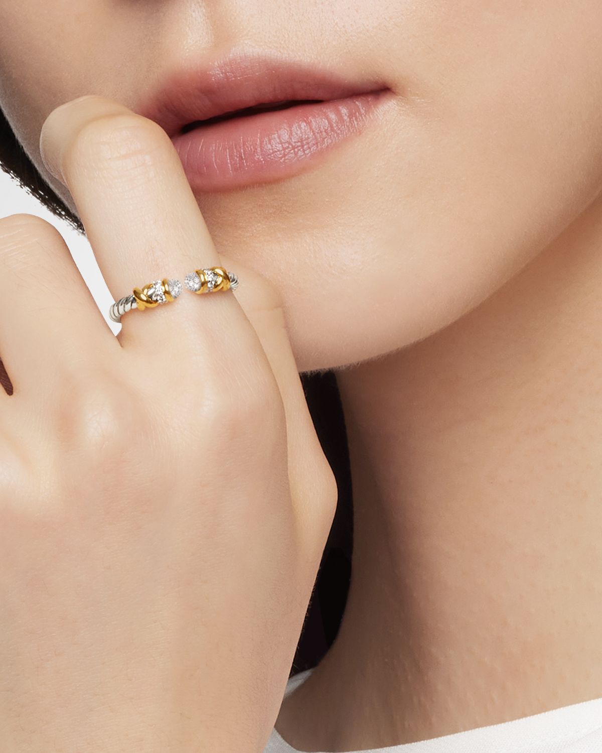 David Yurman 2.5mm Petite Helena Open Band Ring in Silver