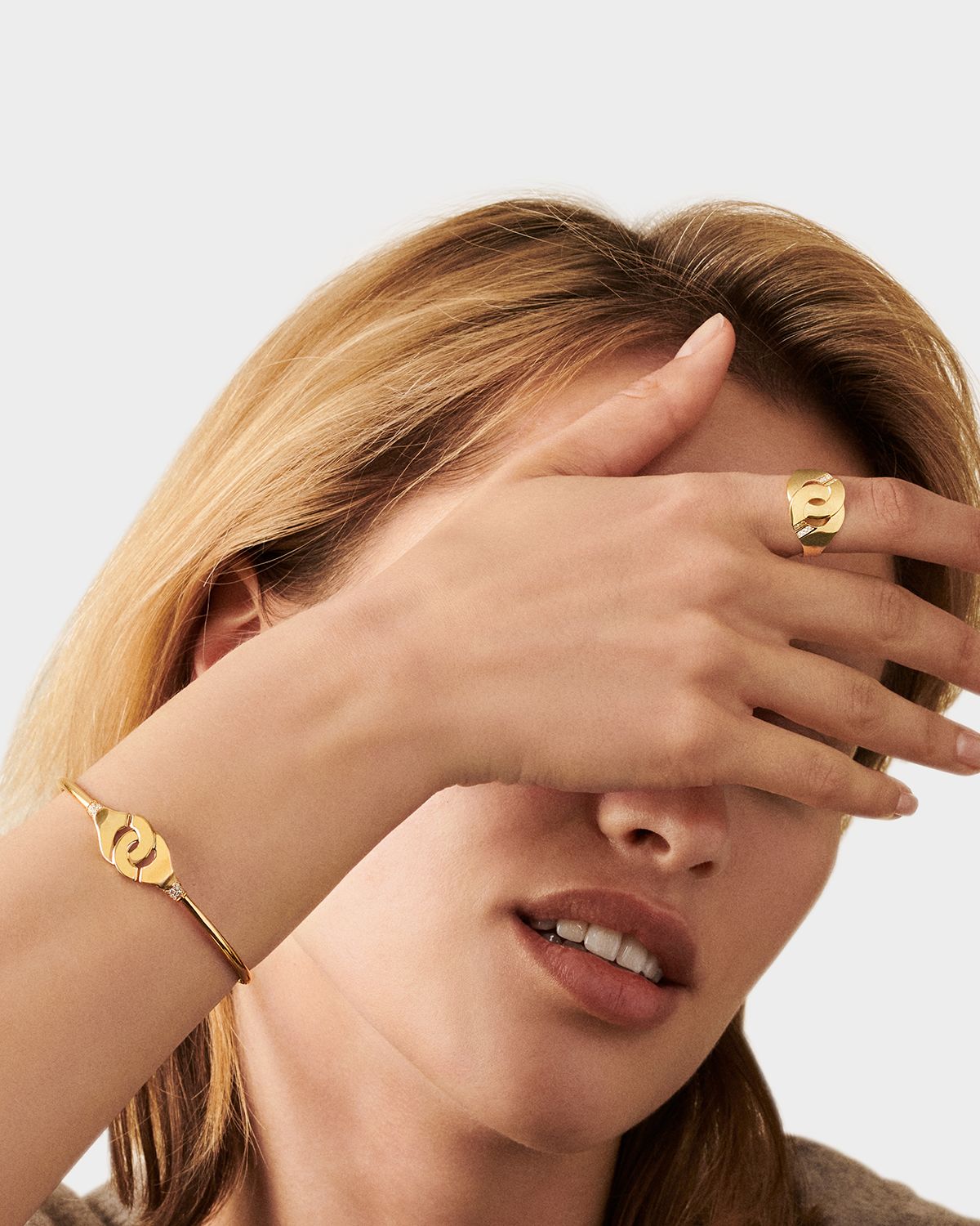 DINH VAN Yellow Gold Menottes R12 Flex Bracelet with Diamond Shoulders