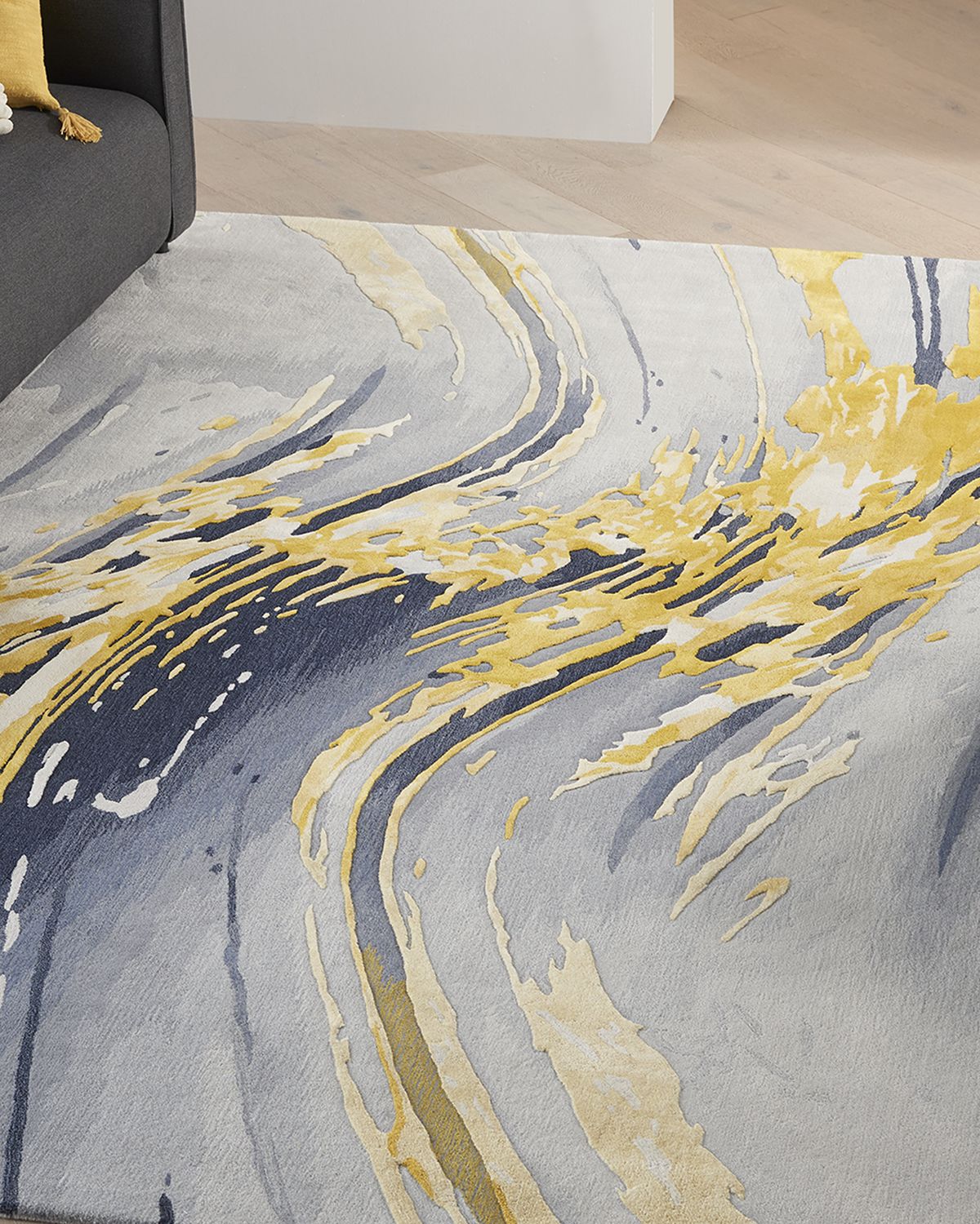 Nourison Abstract Gold Hand-Tufted Rug | Thumbnail 4