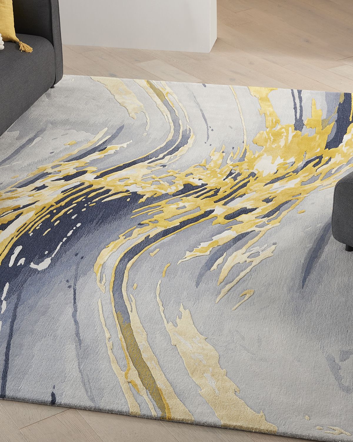 Nourison Abstract Gold Hand-Tufted Rug | Thumbnail 4