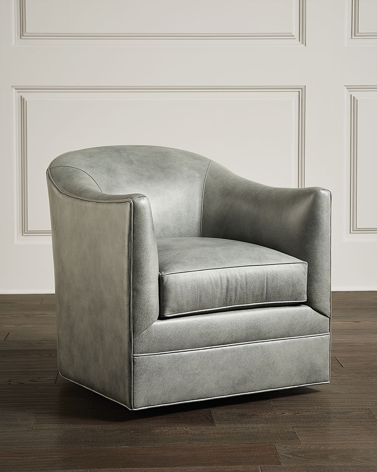 Hooker Furniture Gideon Leather Swivel Club Chair