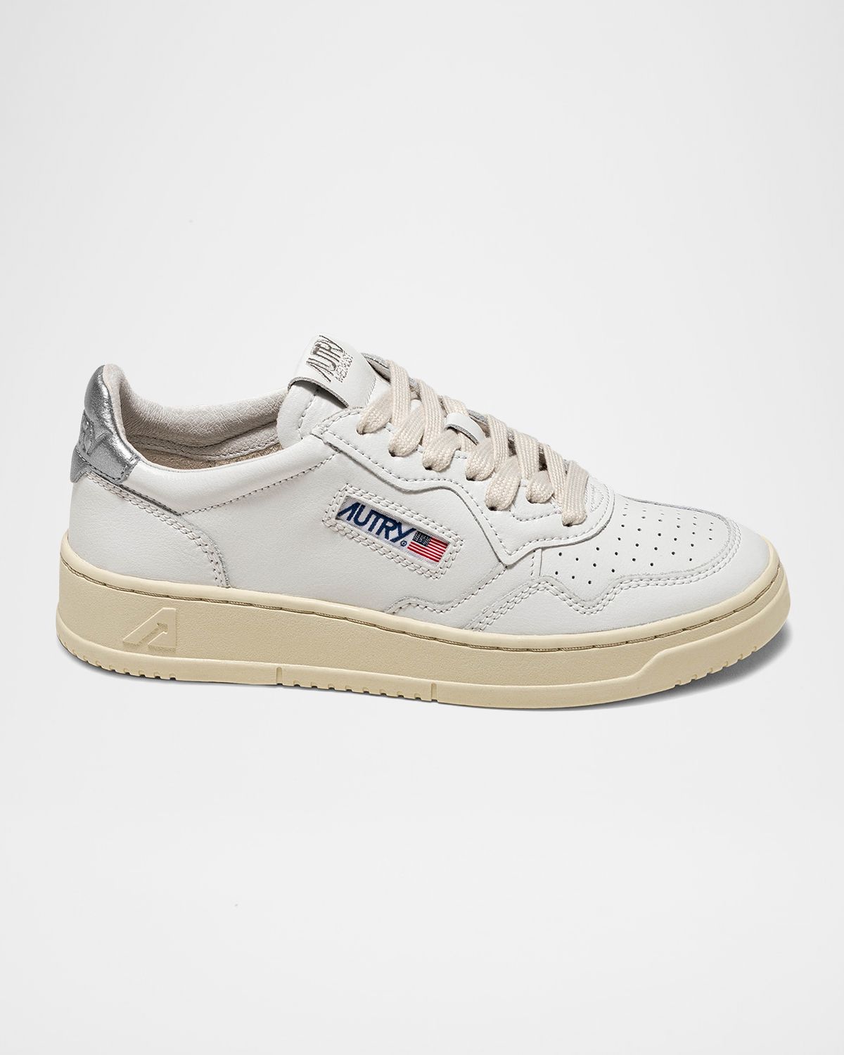 AUTRY Medalist Low-Top Bicolor Leather Sneakers