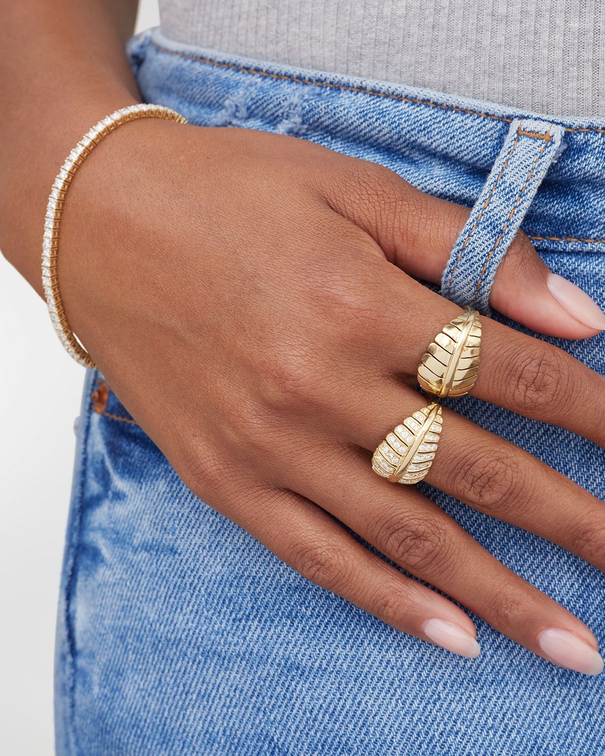 Jennifer Meyer Small Leaf Ring