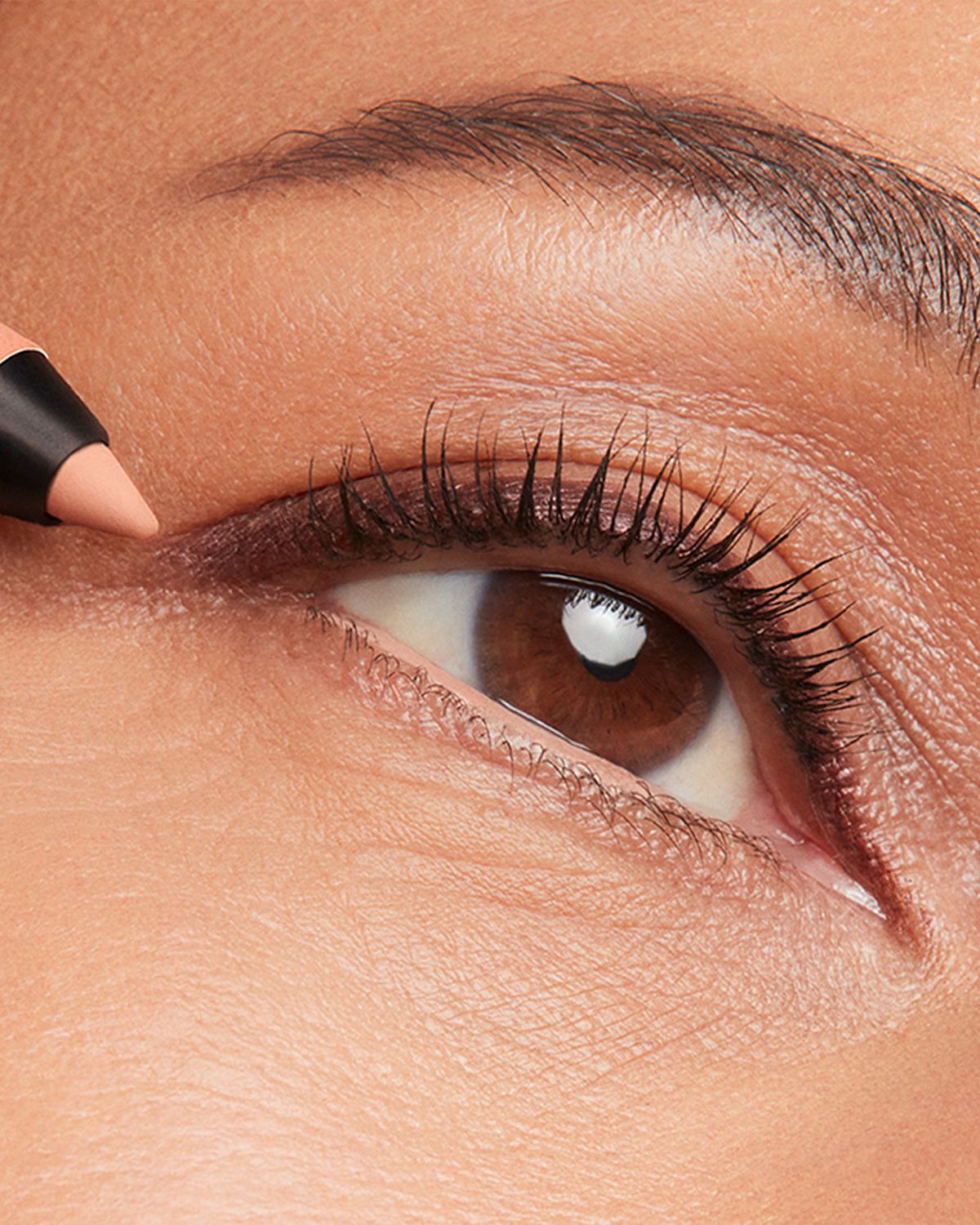 Estee Lauder Smoke and Brighten Long-Lasting Waterproof Kajal Eyeliner Duo
